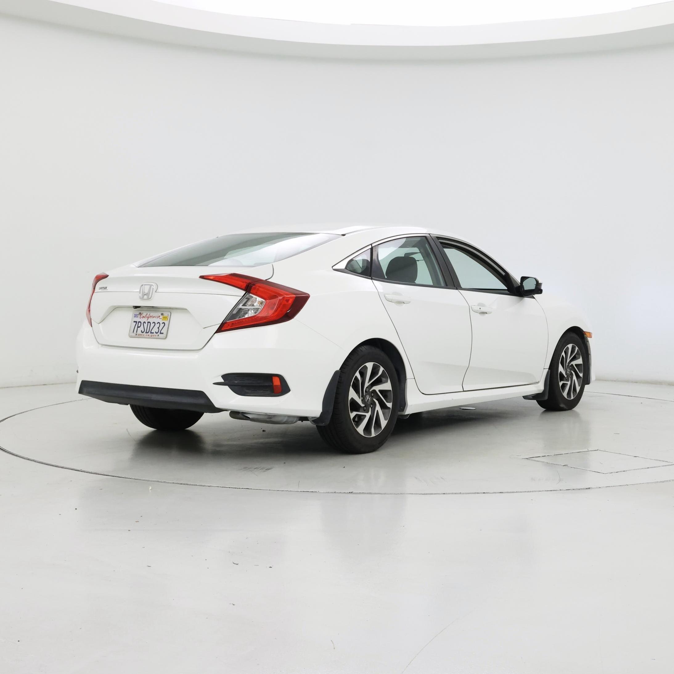 Thumbnail: 2016 Honda Civic - 8