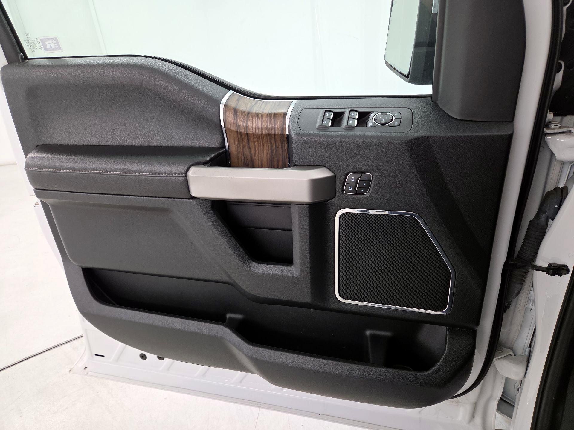 Thumbnail: 2019 Ford F-150 - 12