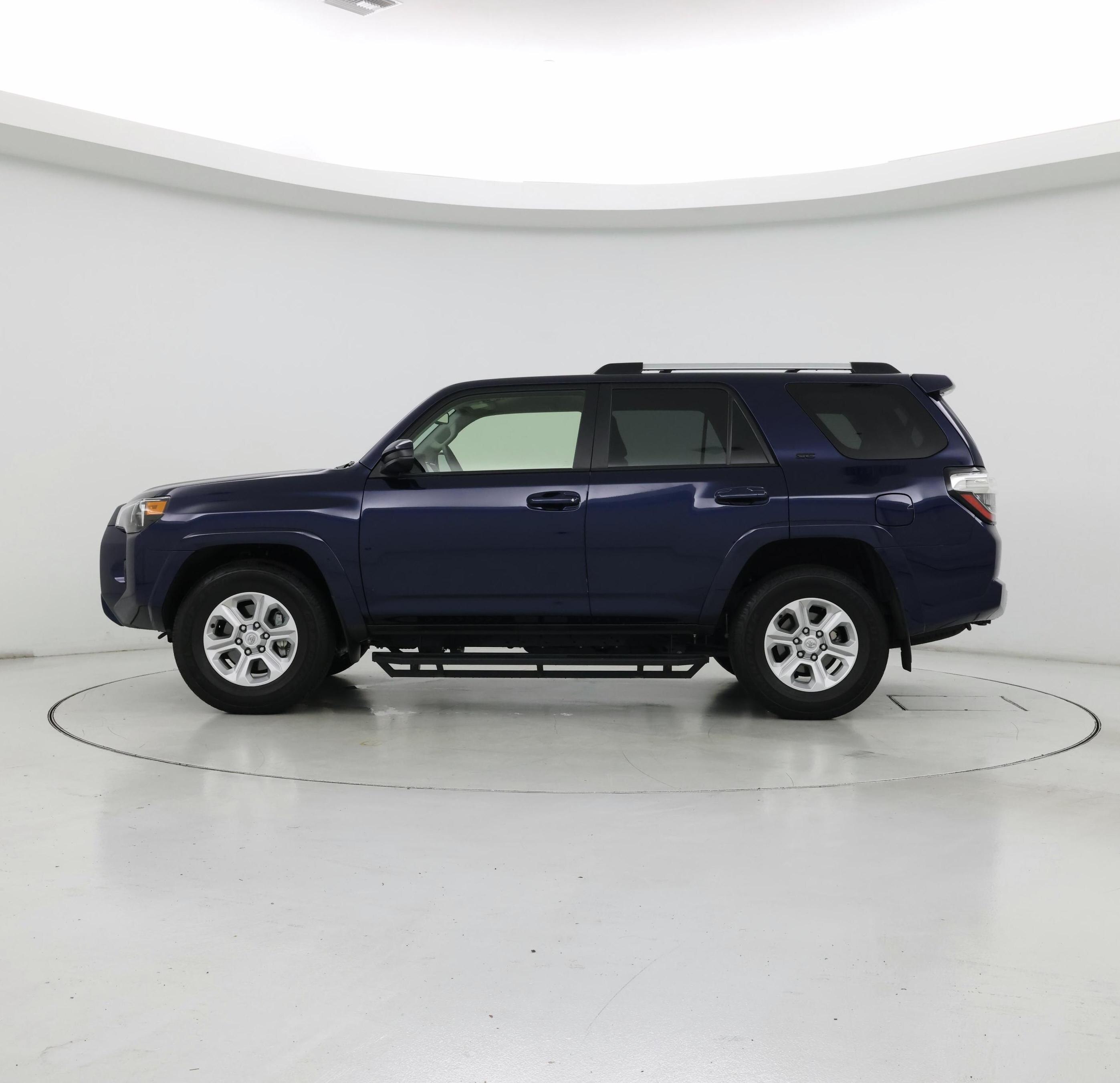 Thumbnail: 2023 Toyota 4Runner - 3