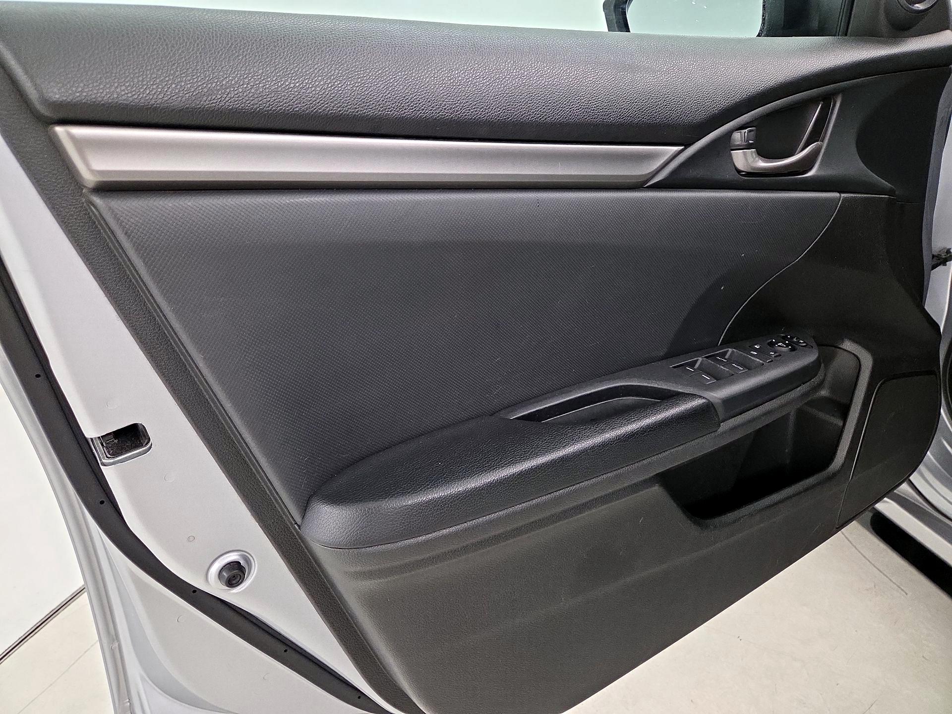 Thumbnail: 2021 Honda Civic - 12