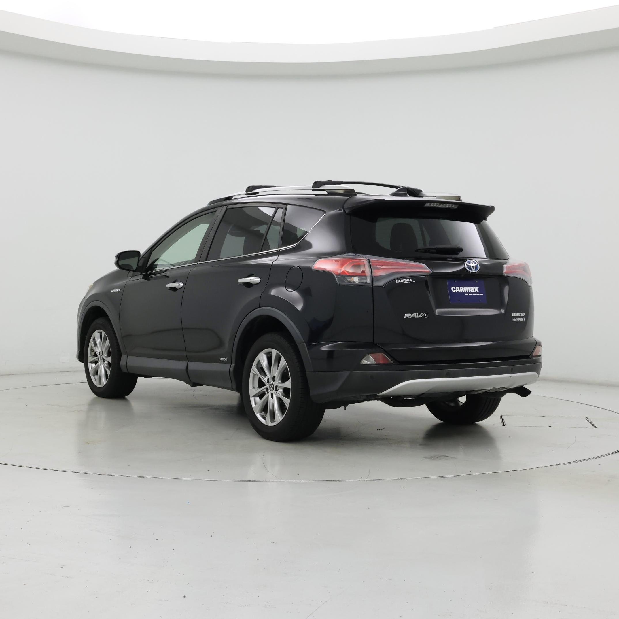 Thumbnail: 2016 Toyota RAV4 - 2
