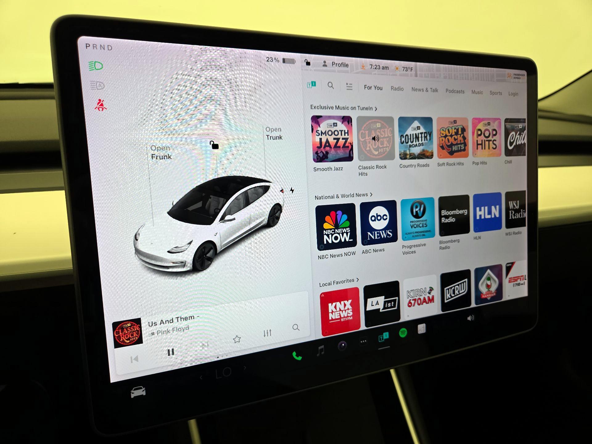Thumbnail: 2020 Tesla Model 3 - 15
