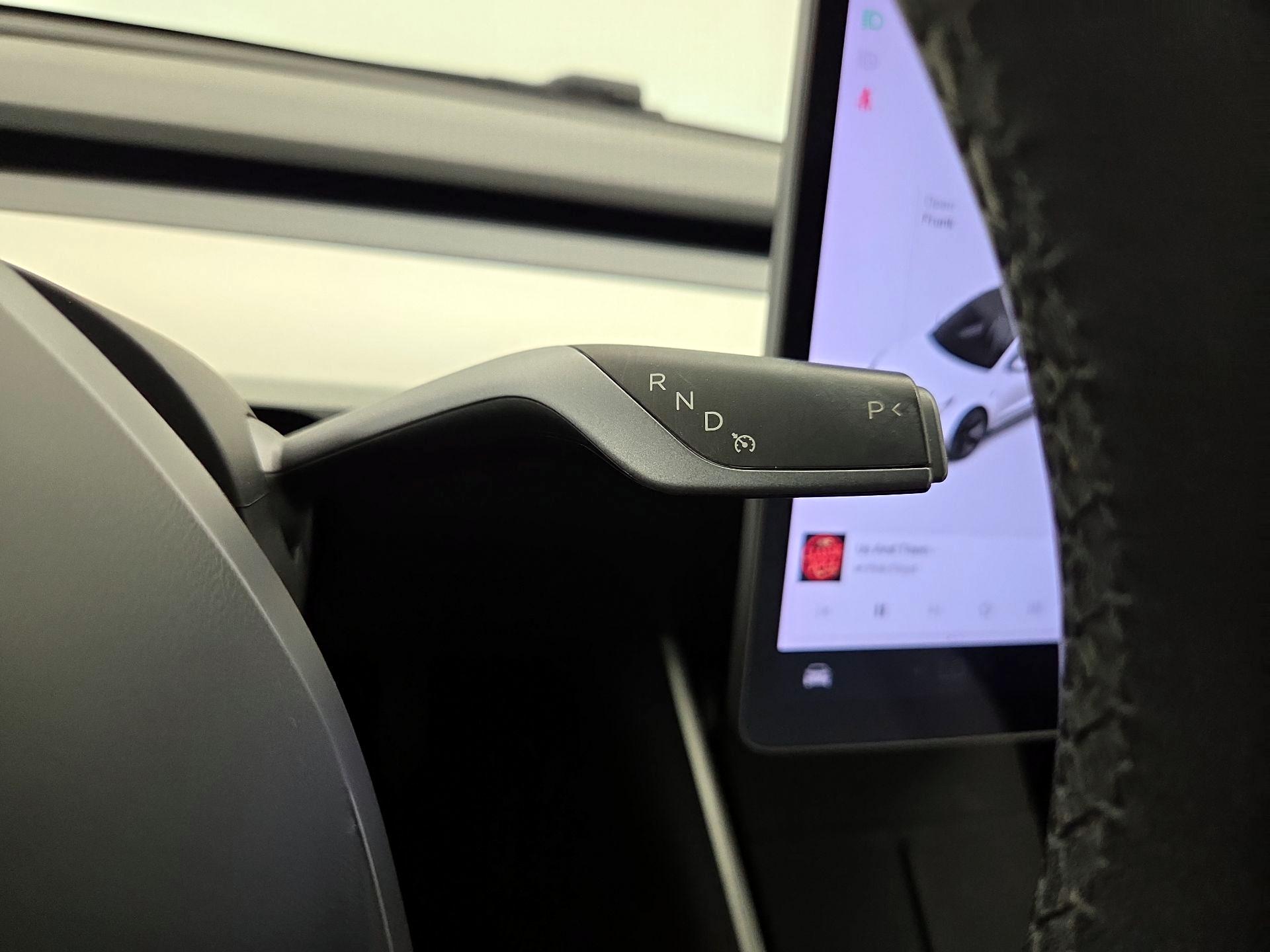 Thumbnail: 2020 Tesla Model 3 - 17