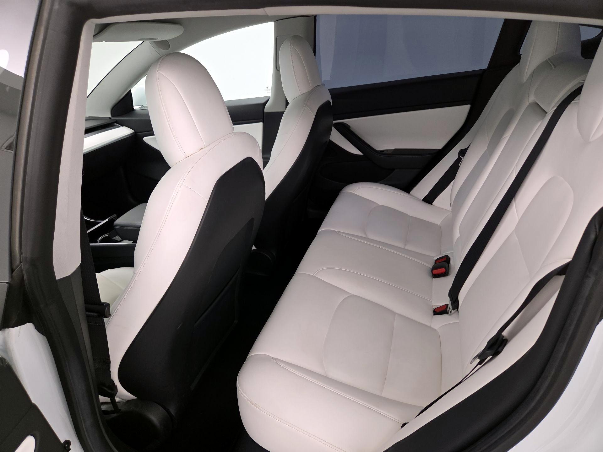 Thumbnail: 2020 Tesla Model 3 - 18