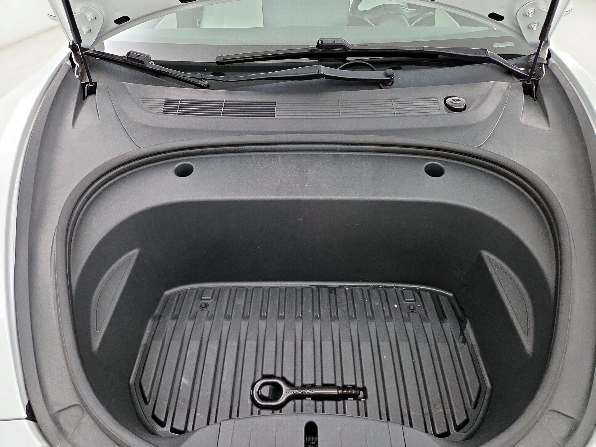 Thumbnail: 2020 Tesla Model 3 - 20