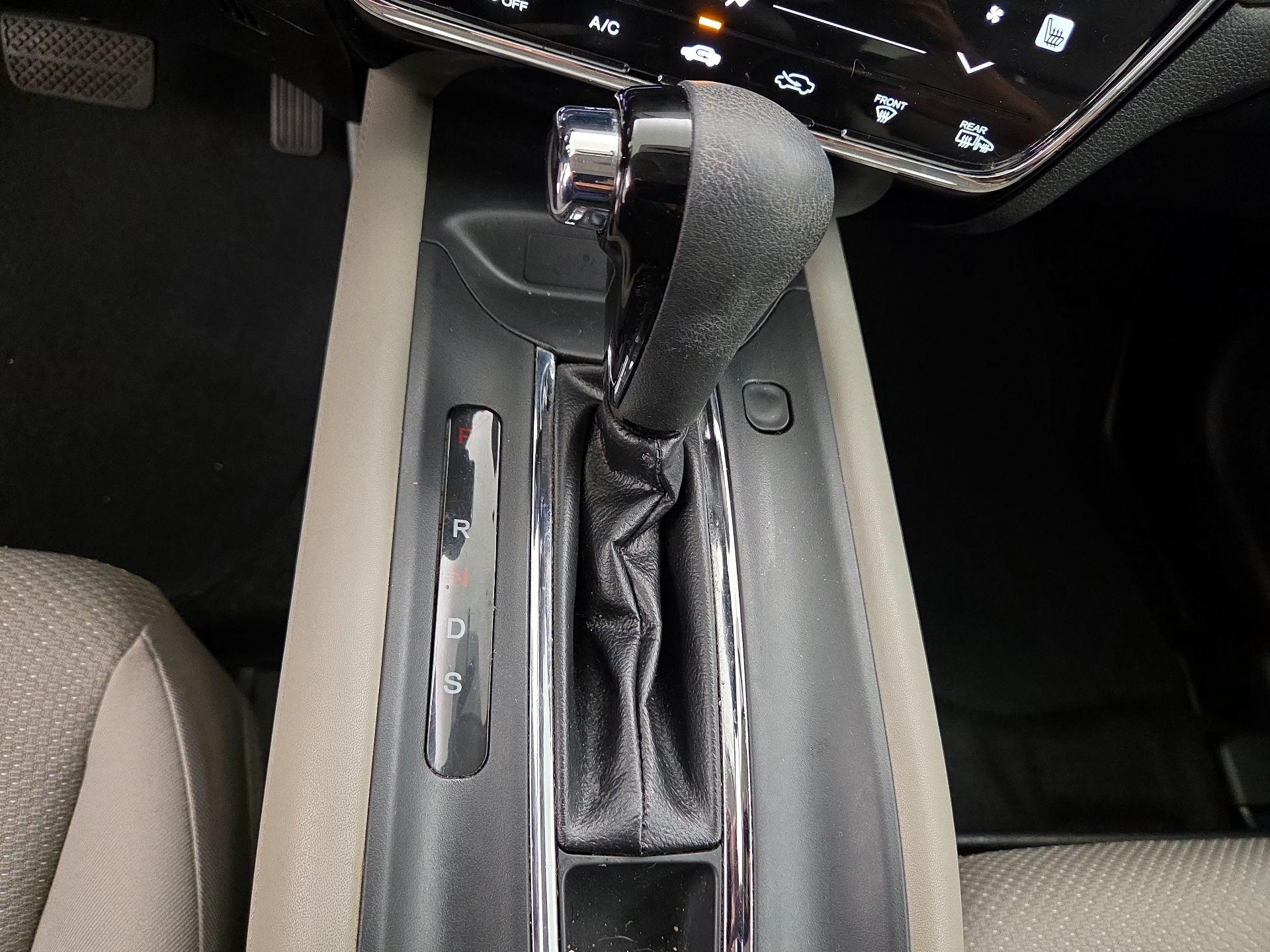 Thumbnail: 2017 Honda HR-V - 17