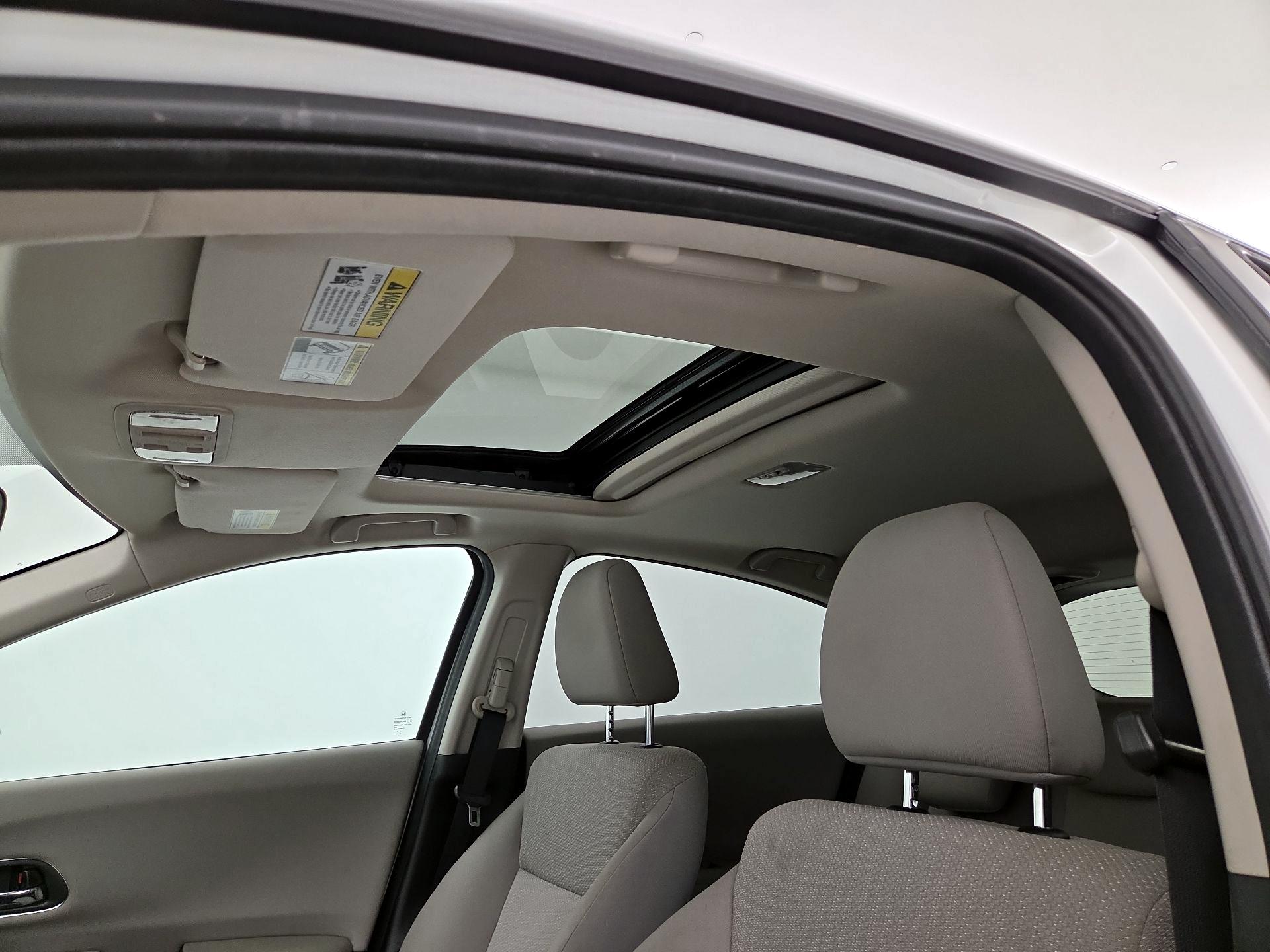 Thumbnail: 2017 Honda HR-V - 19