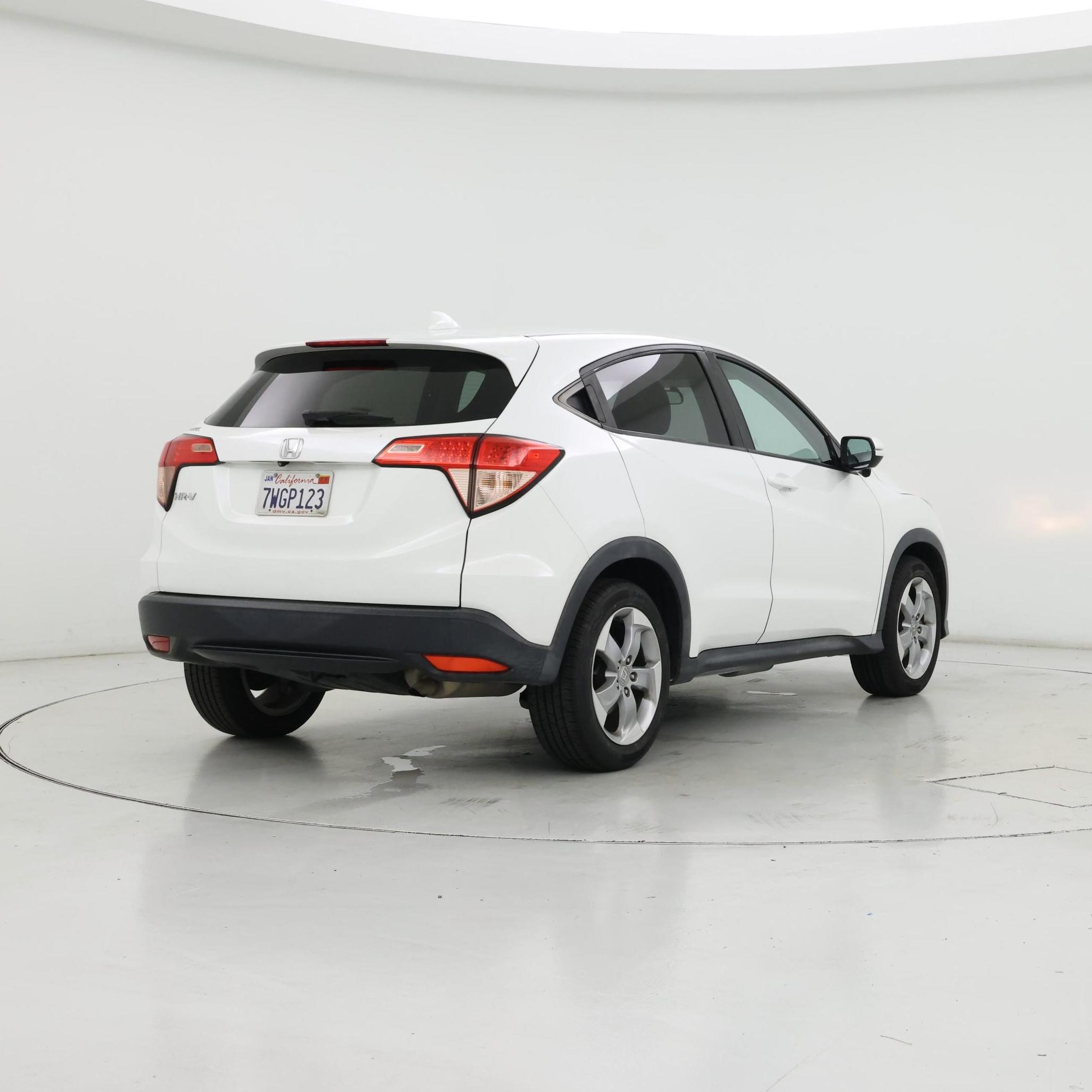 Thumbnail: 2017 Honda HR-V - 8