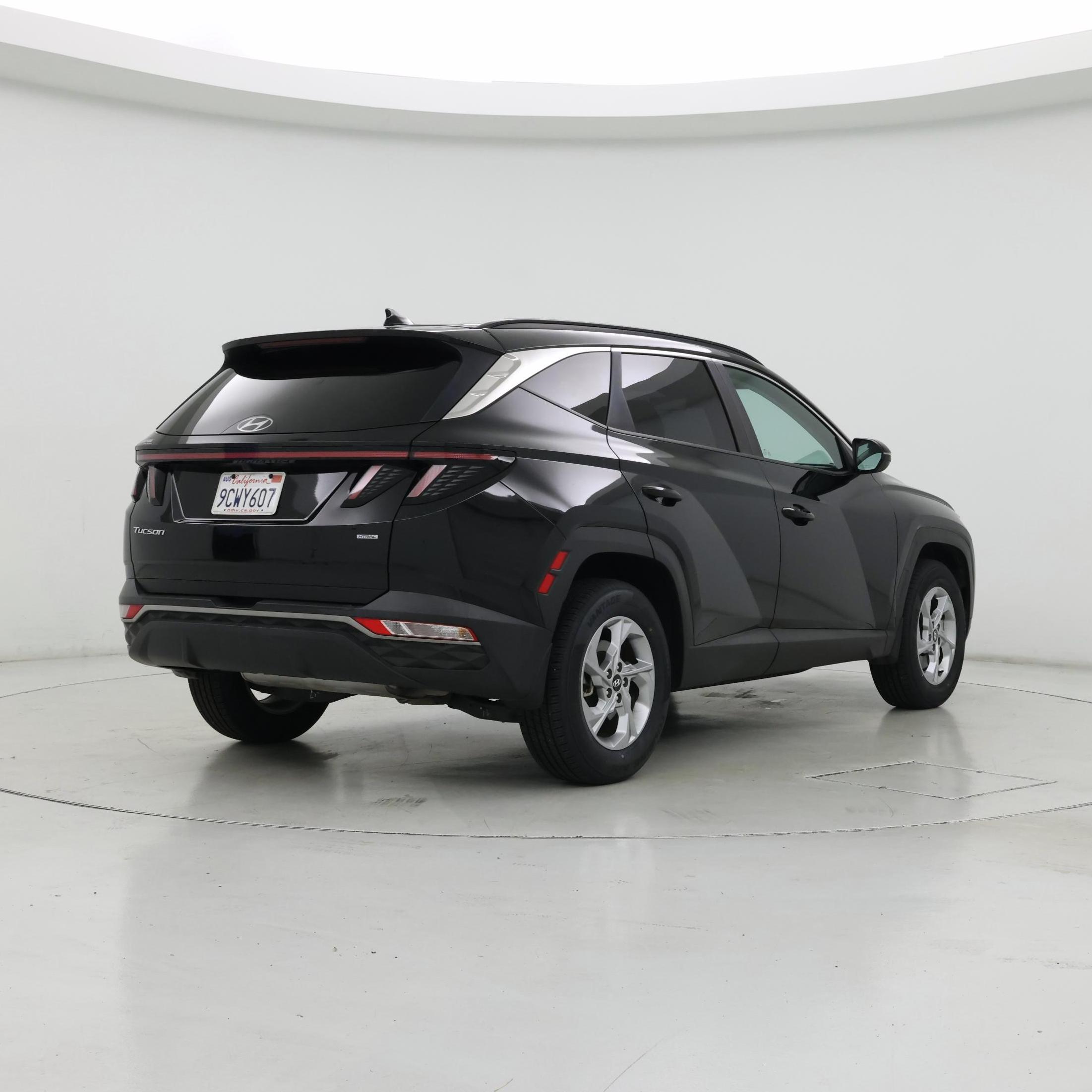 Thumbnail: 2022 Hyundai Tucson - 8