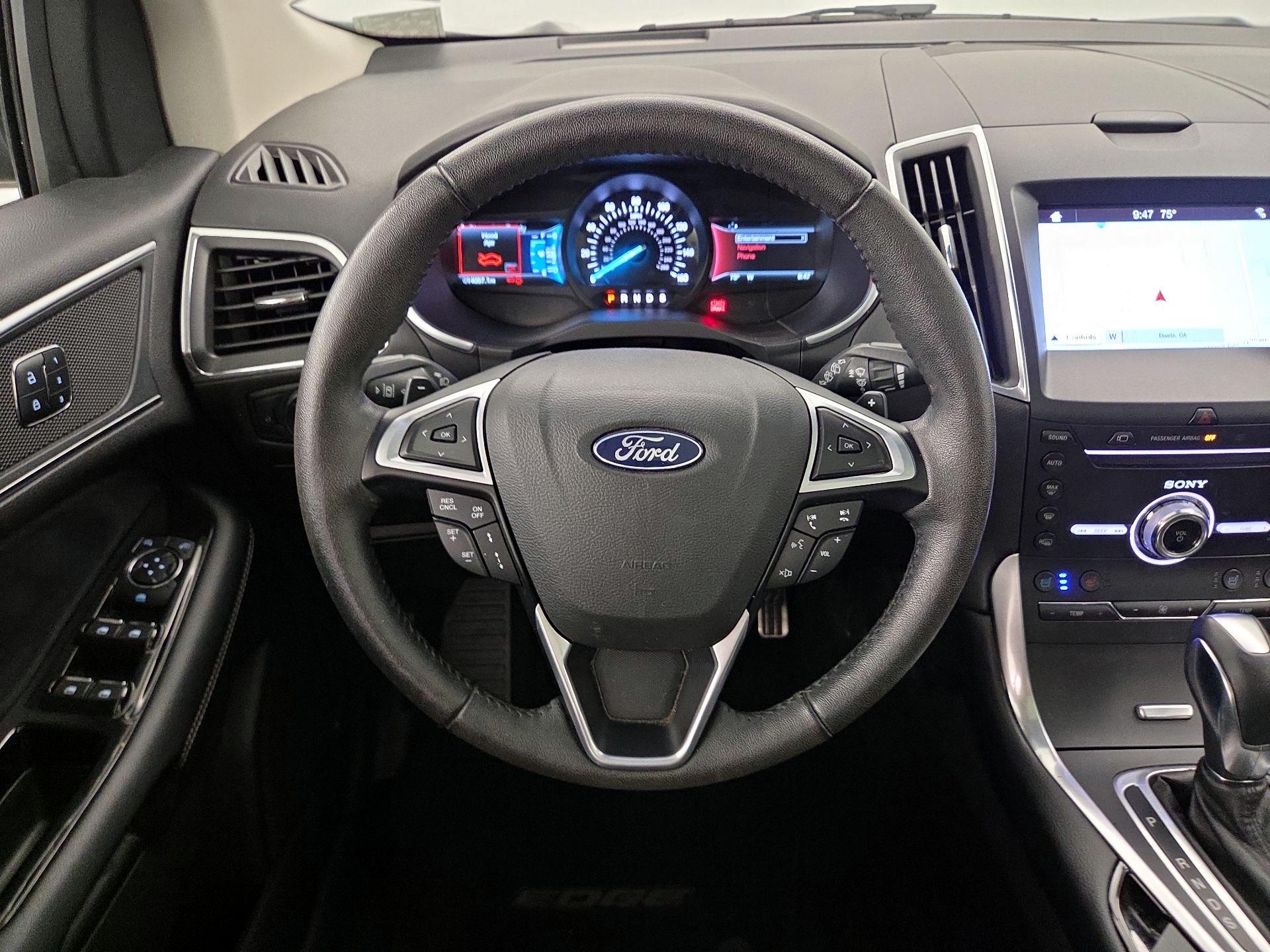 Thumbnail: 2018 Ford Edge - 10