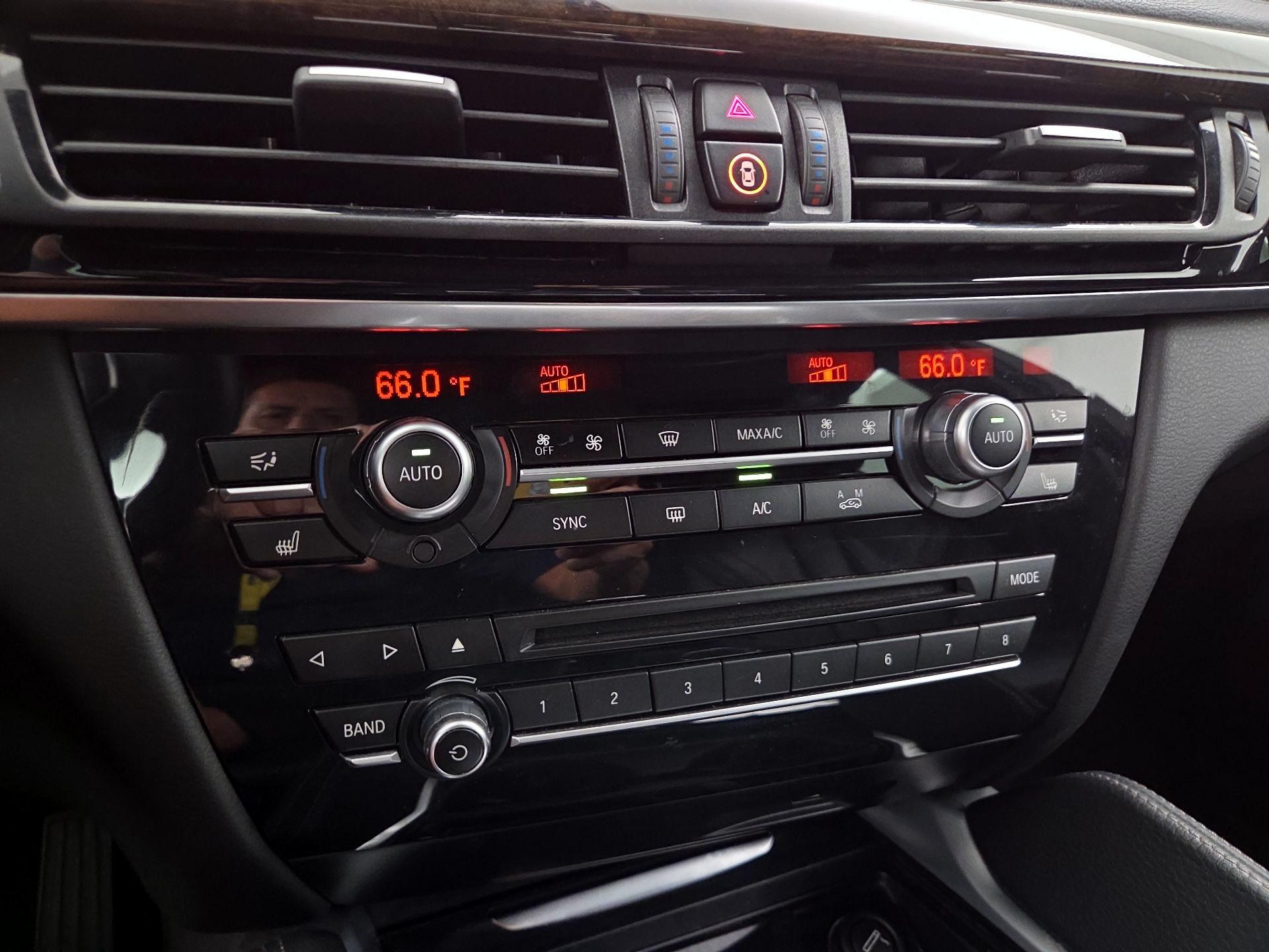 Thumbnail: 2019 BMW X6 - 17