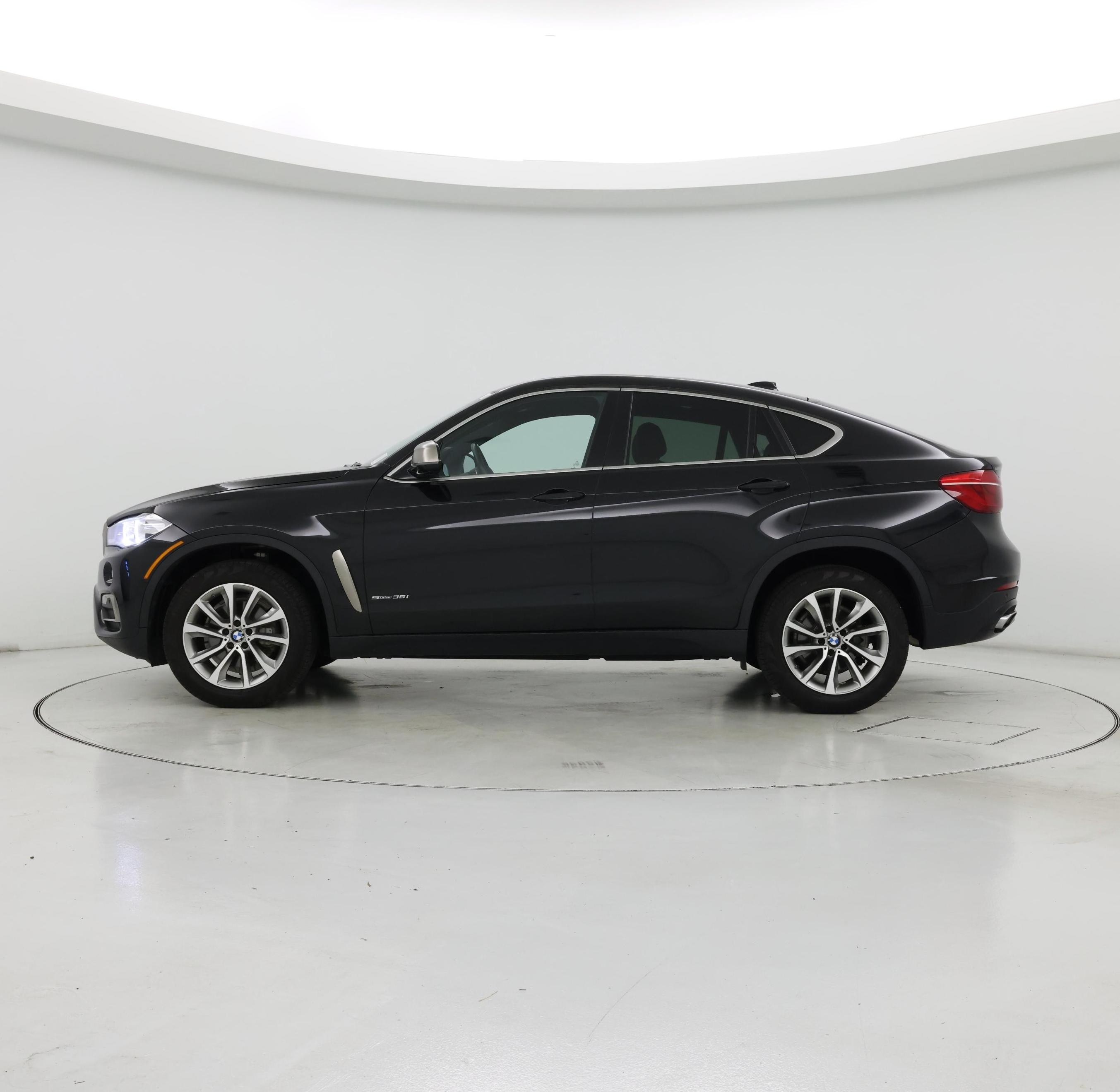 Thumbnail: 2019 BMW X6 - 3