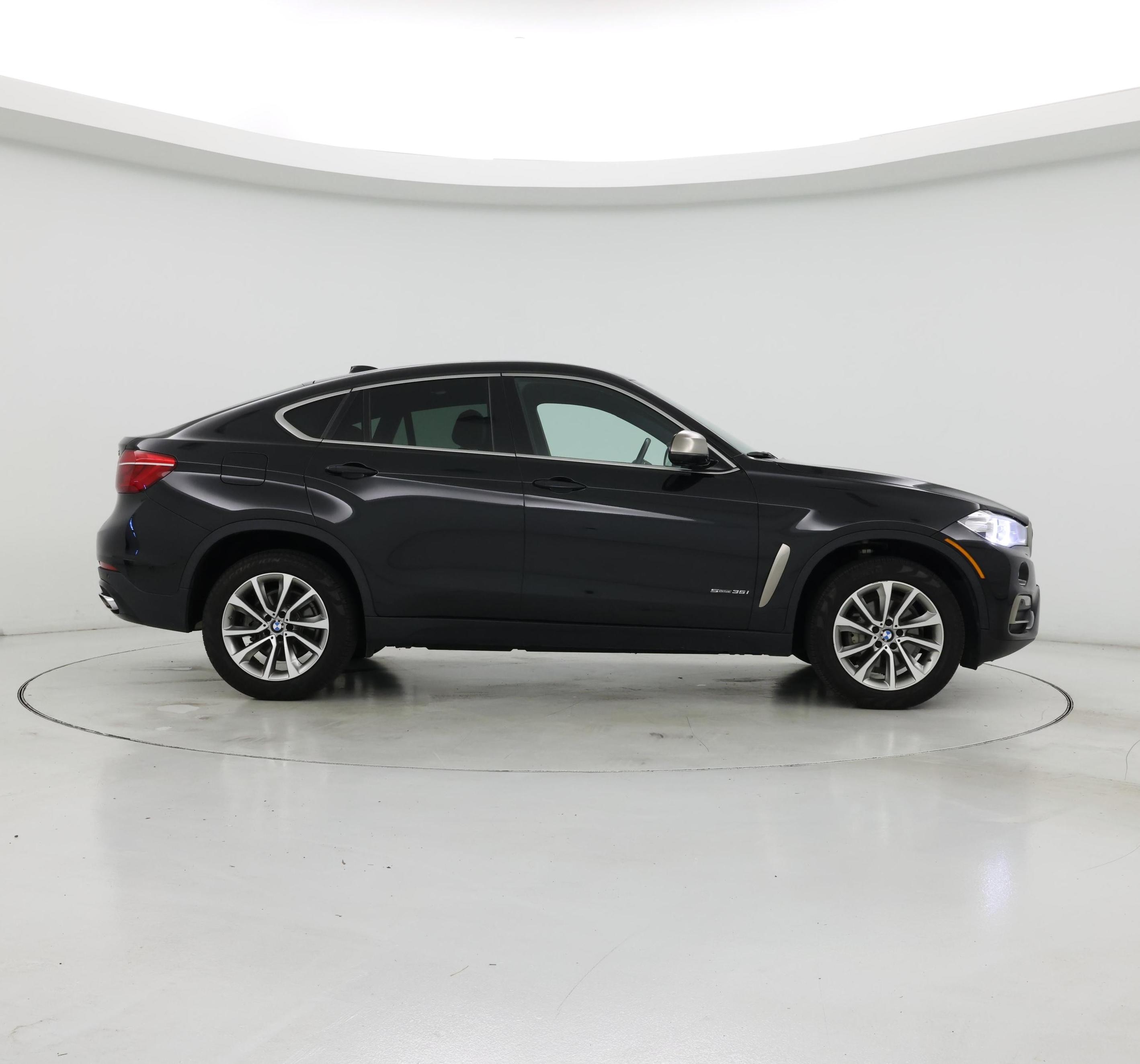 Thumbnail: 2019 BMW X6 - 7