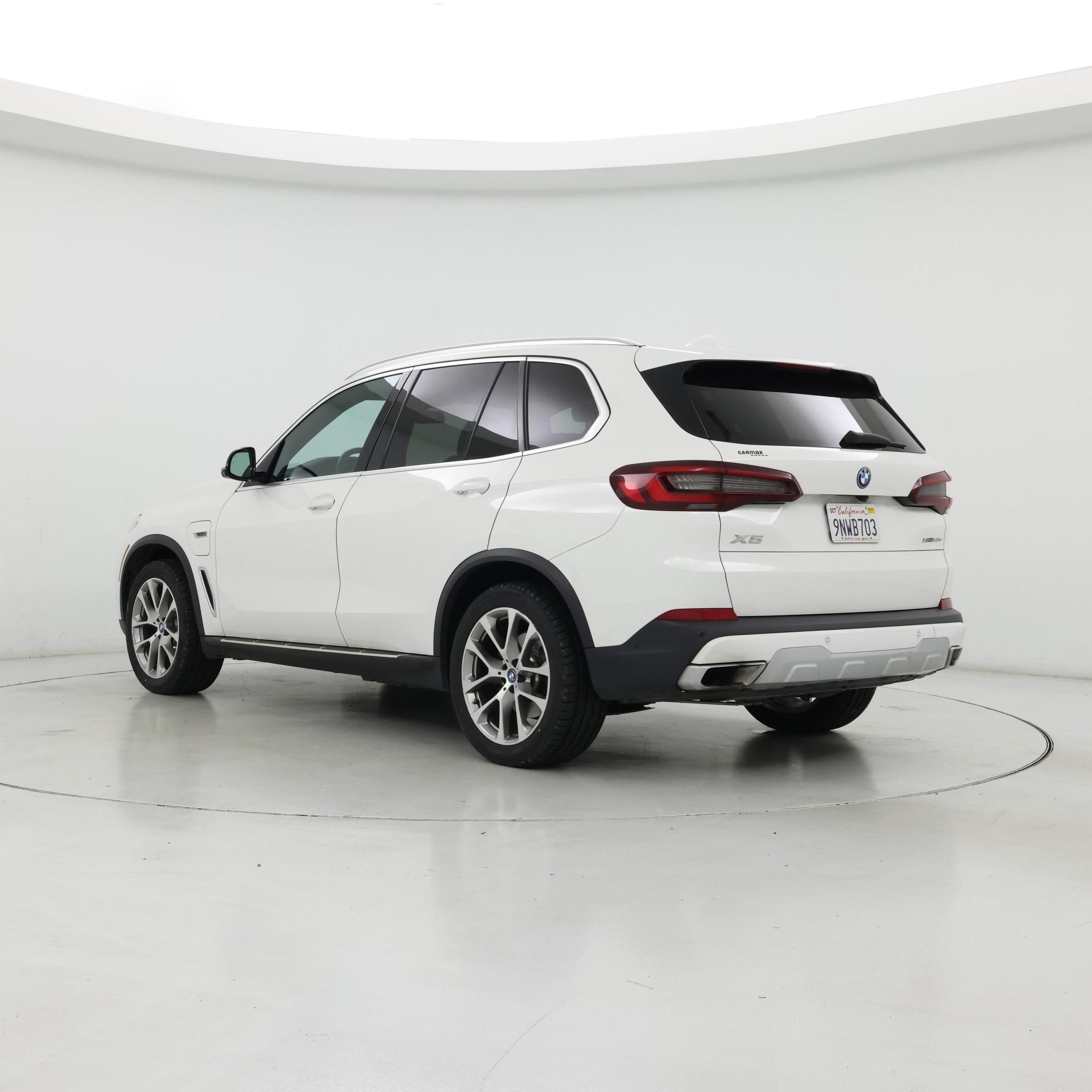 Thumbnail: 2023 BMW X5 - 2