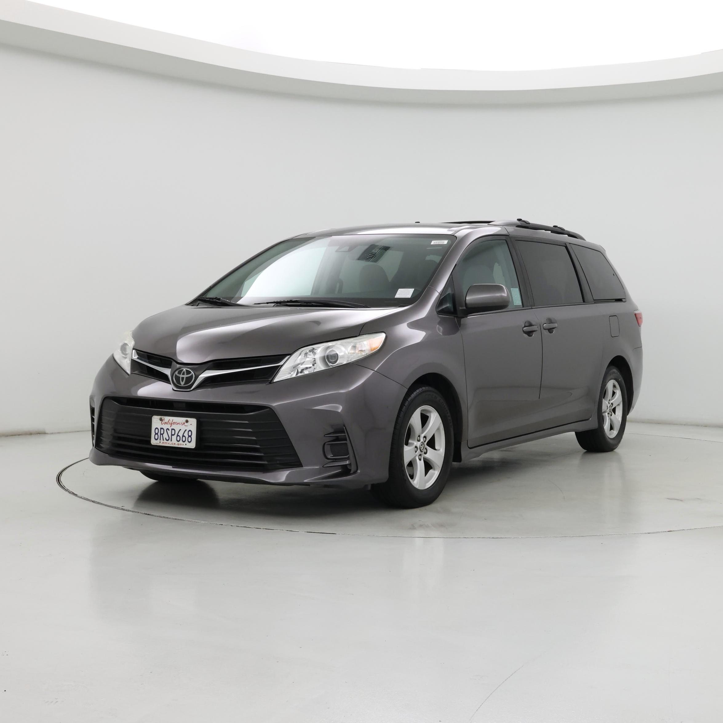 Thumbnail: 2020 Toyota Sienna - 4