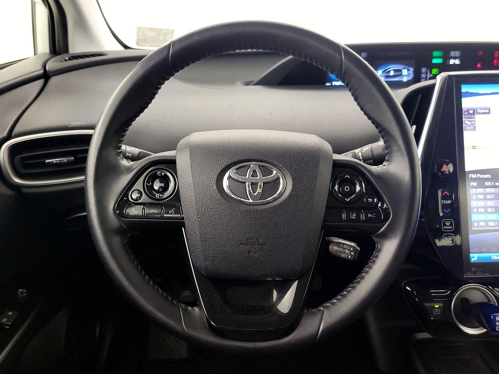 Thumbnail: 2021 Toyota Prius Prime - 10