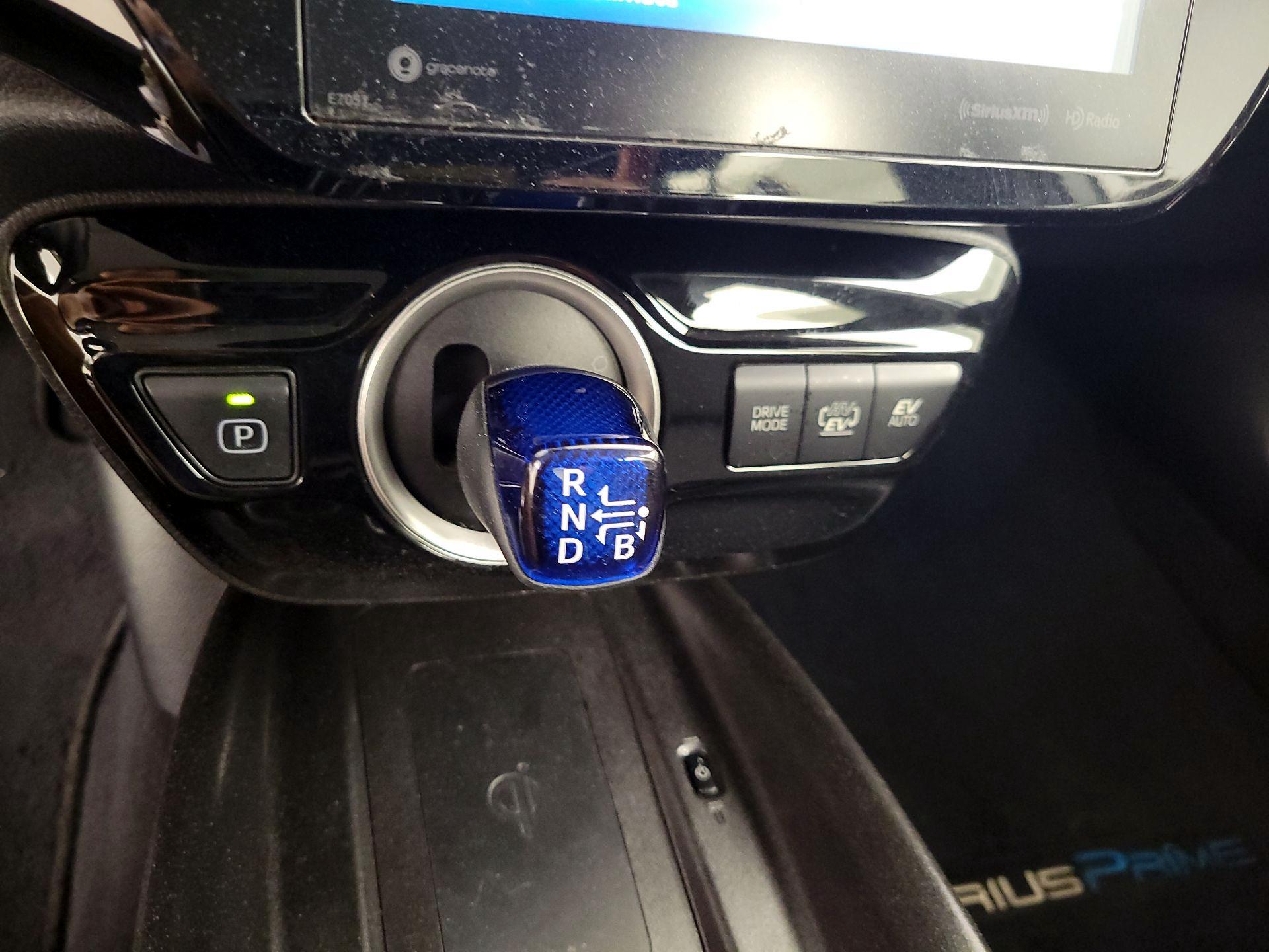 Thumbnail: 2021 Toyota Prius Prime - 18