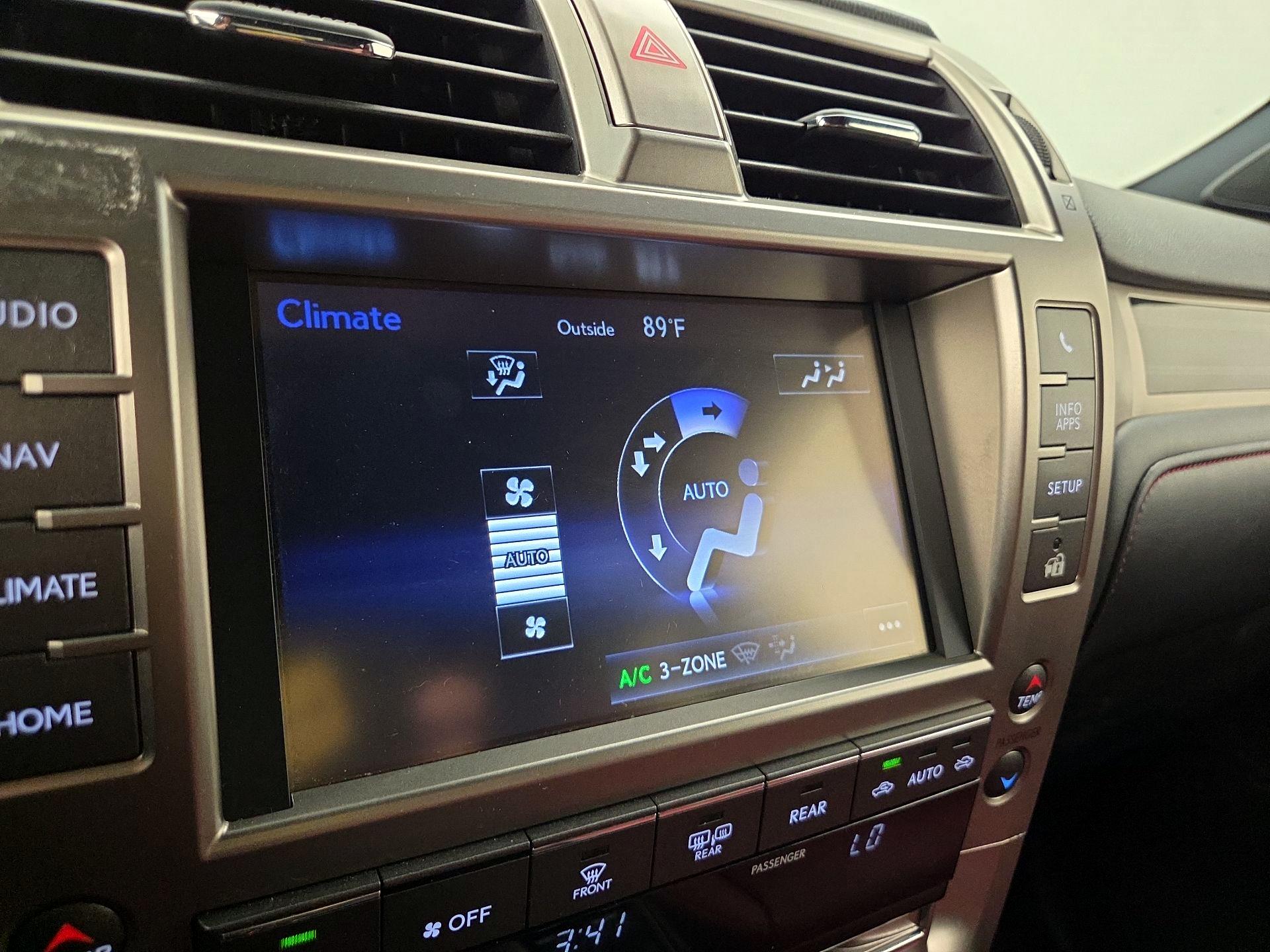 Thumbnail: 2021 Lexus GX - 17