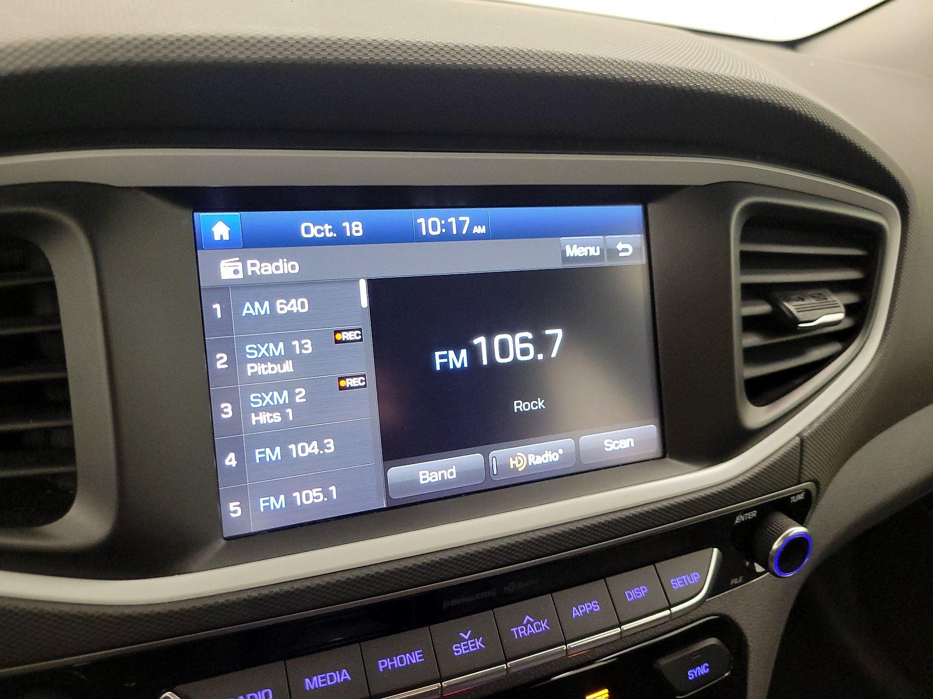 Thumbnail: 2019 Hyundai Ioniq - 15