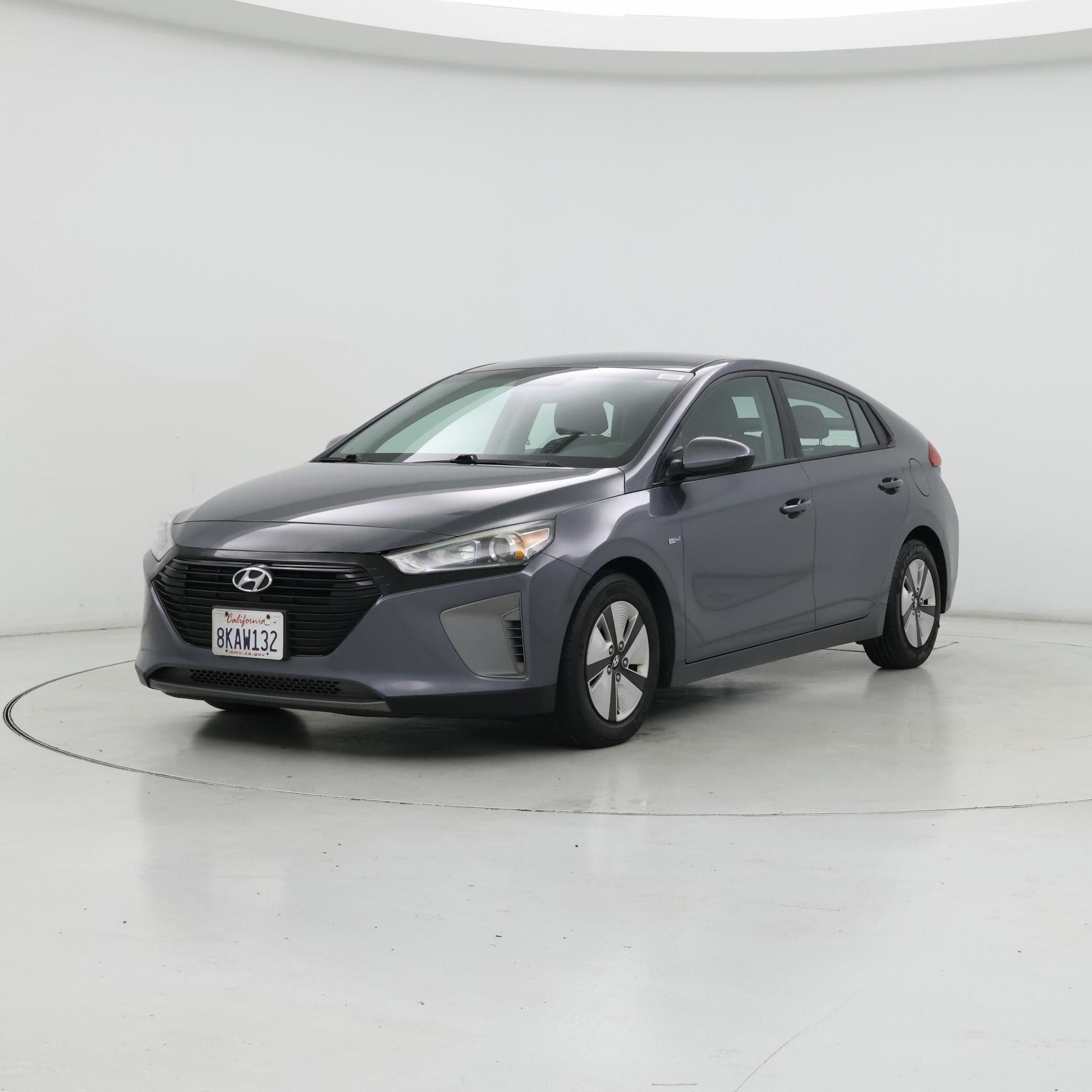 Thumbnail: 2019 Hyundai Ioniq - 4