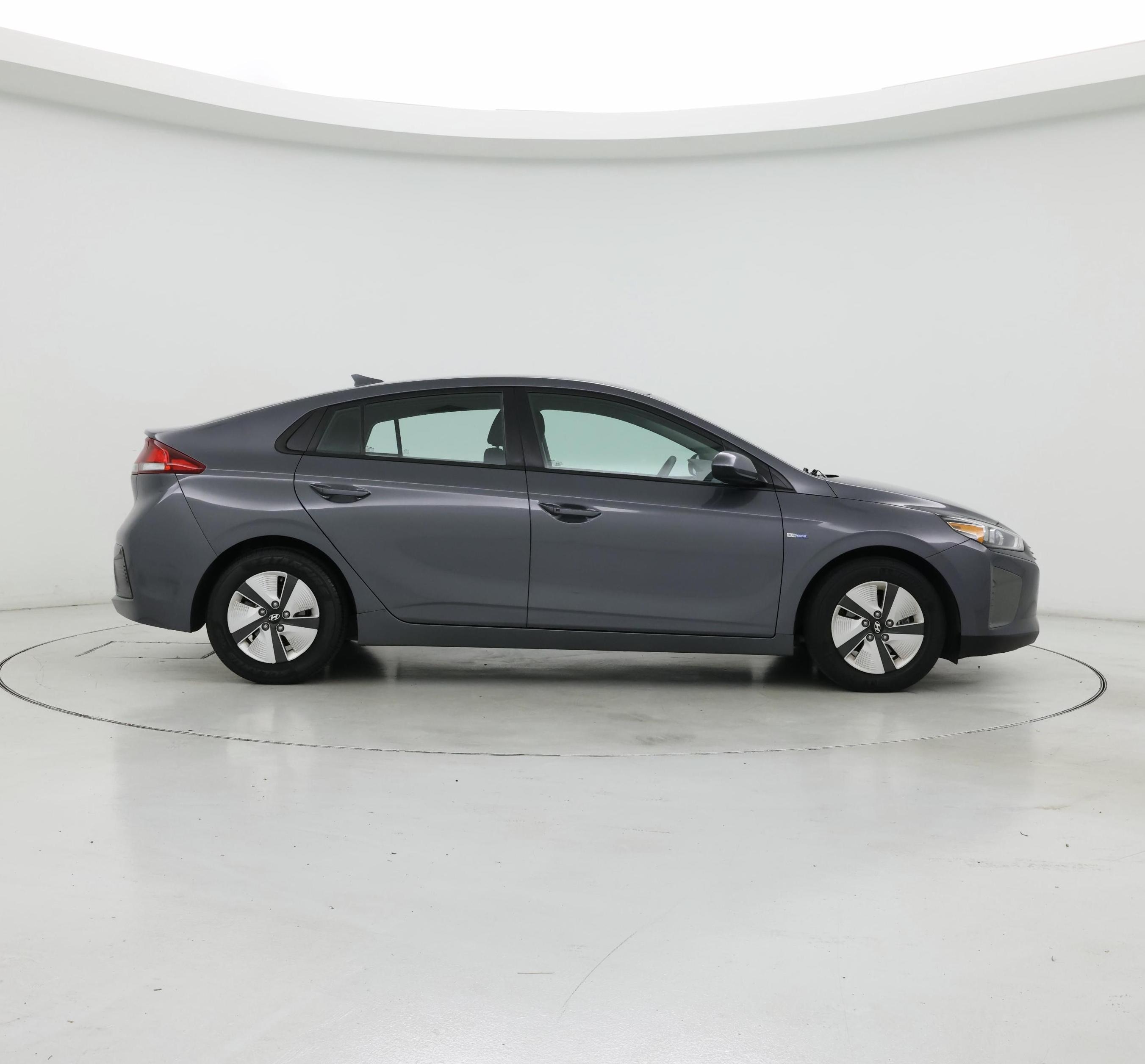 Thumbnail: 2019 Hyundai Ioniq - 7