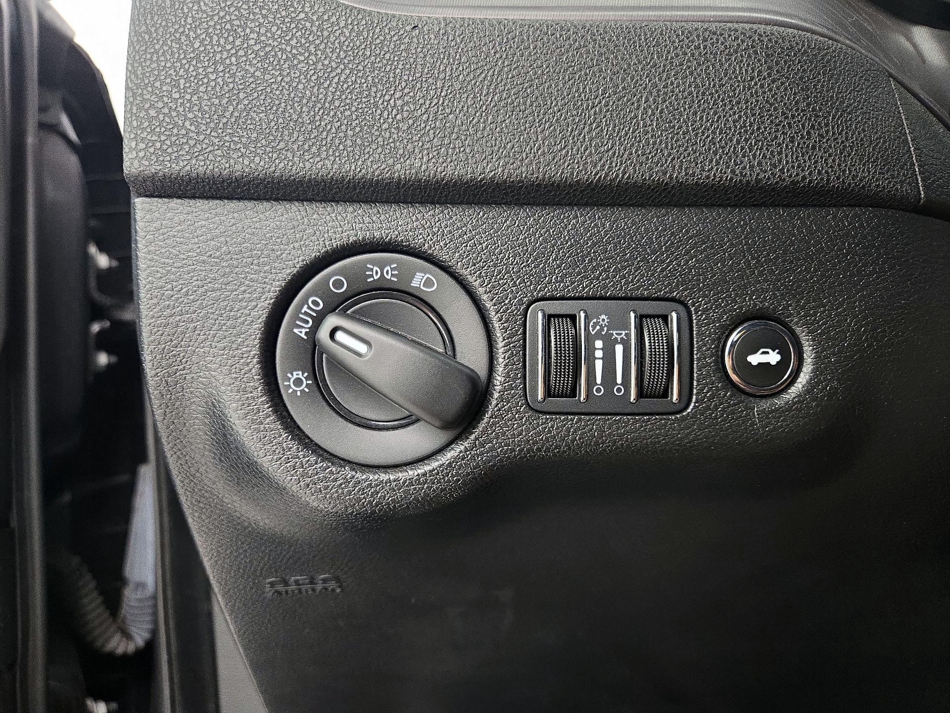 Thumbnail: 2023 Dodge Charger - 13