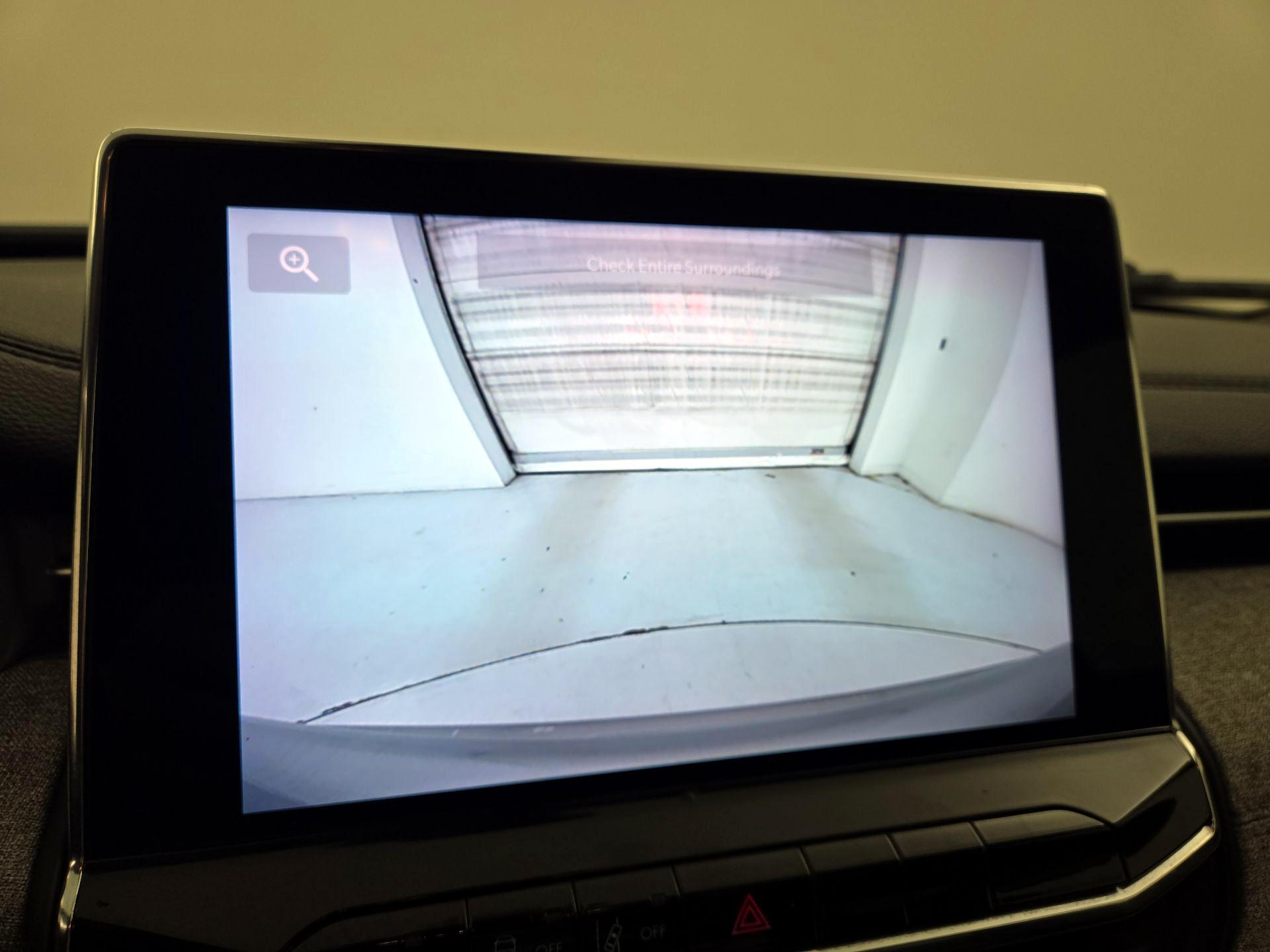 Thumbnail: 2022 Jeep Compass - 14