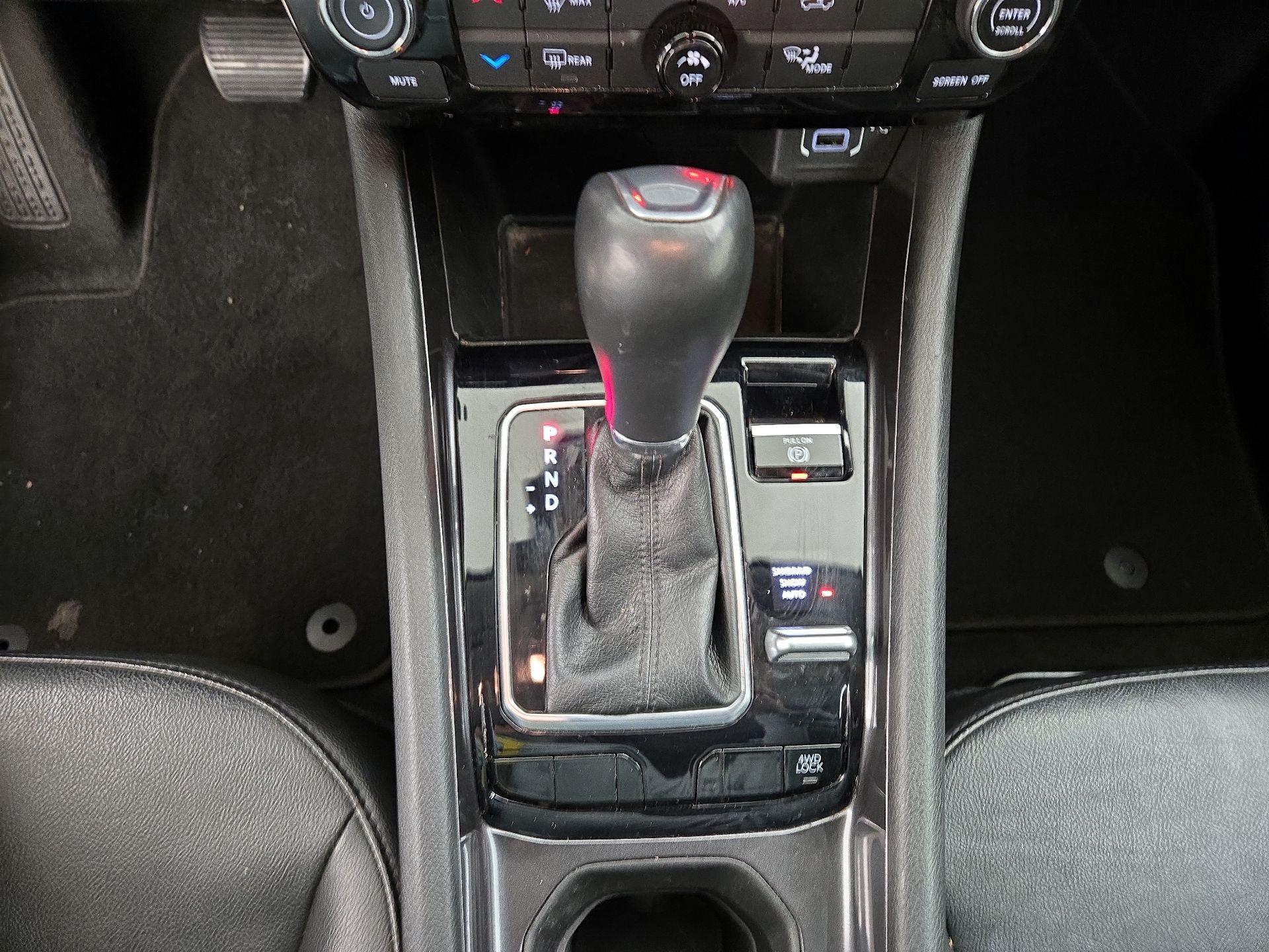 Thumbnail: 2022 Jeep Compass - 17