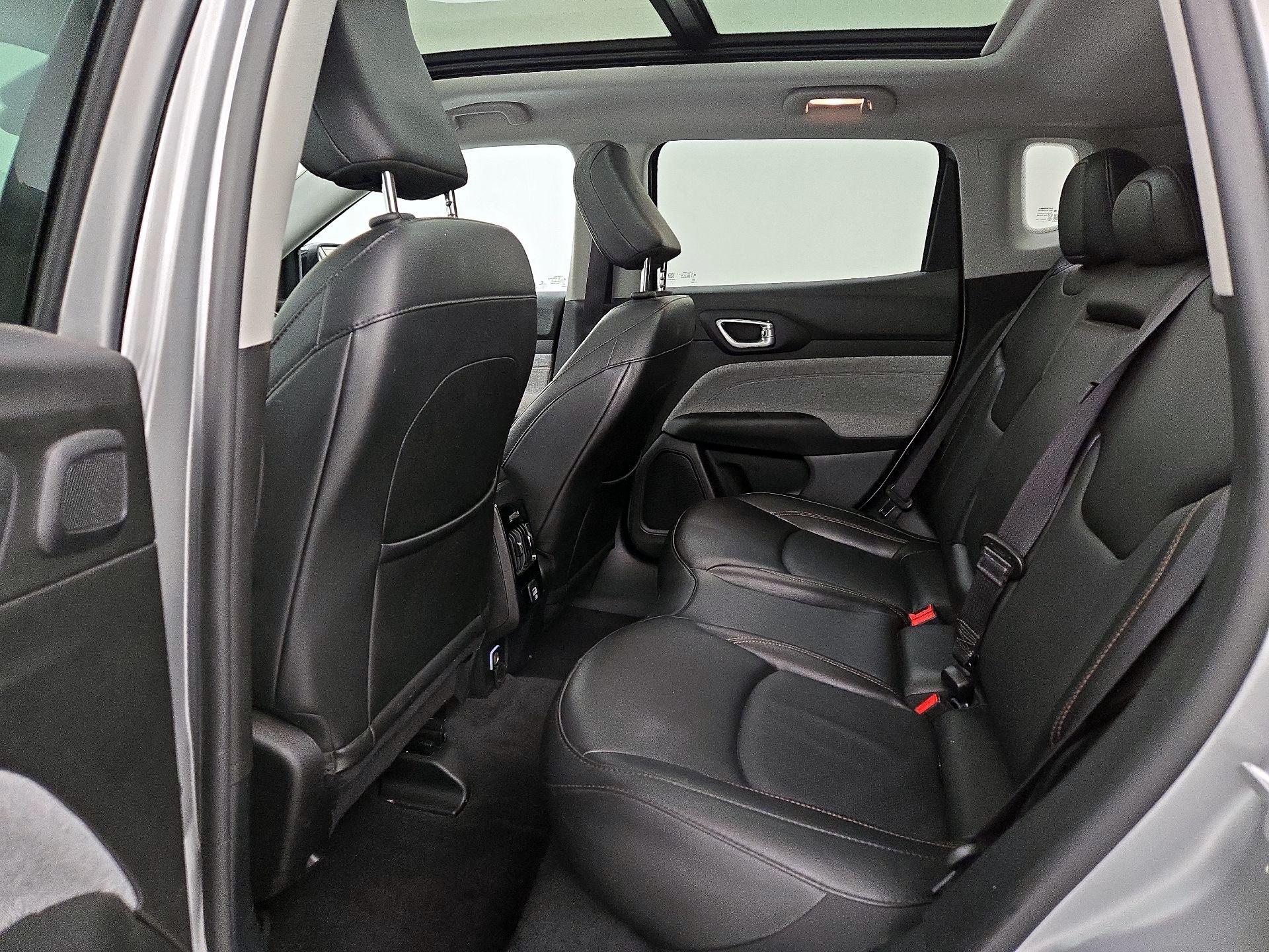 Thumbnail: 2022 Jeep Compass - 20