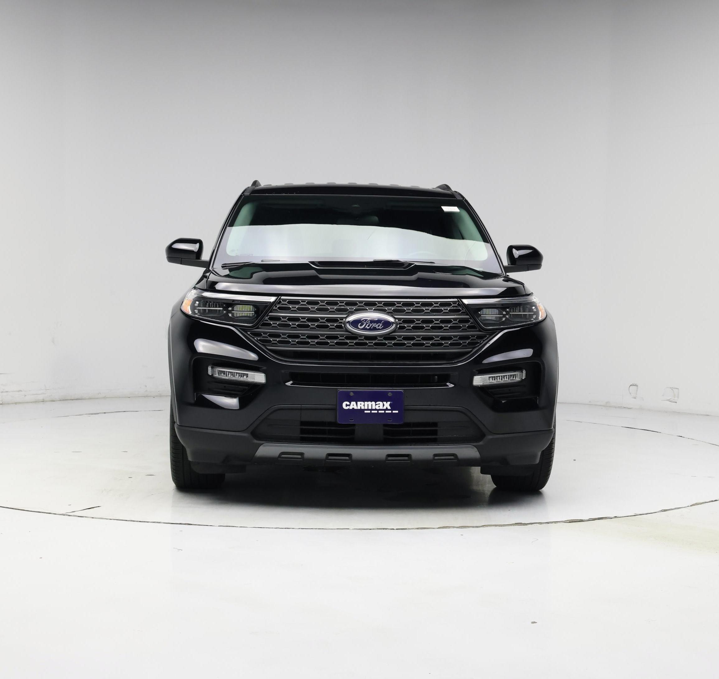Thumbnail: 2023 Ford Explorer - 5