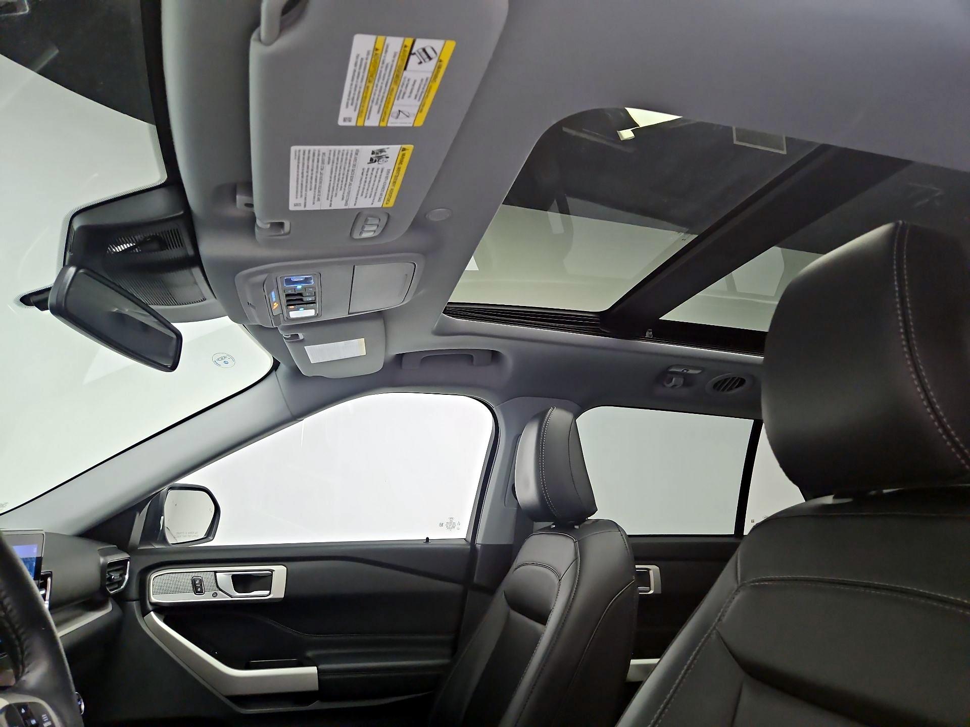 Thumbnail: 2023 Ford Explorer - 20