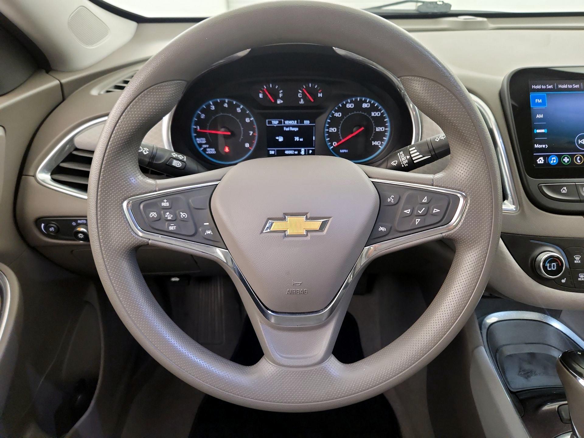 Thumbnail: 2020 Chevrolet Malibu - 10