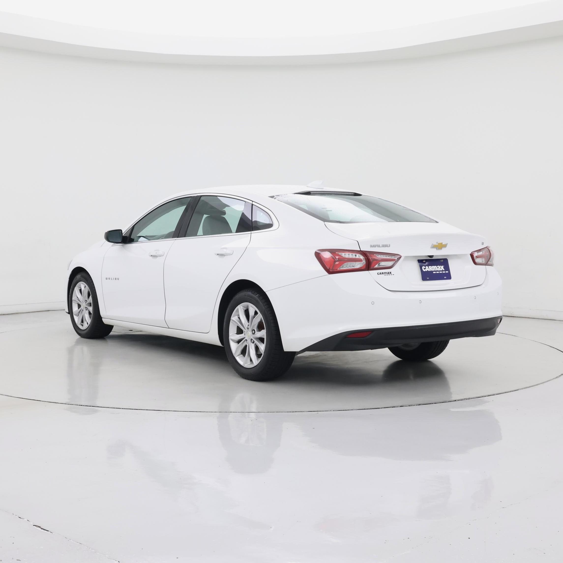 Thumbnail: 2020 Chevrolet Malibu - 2