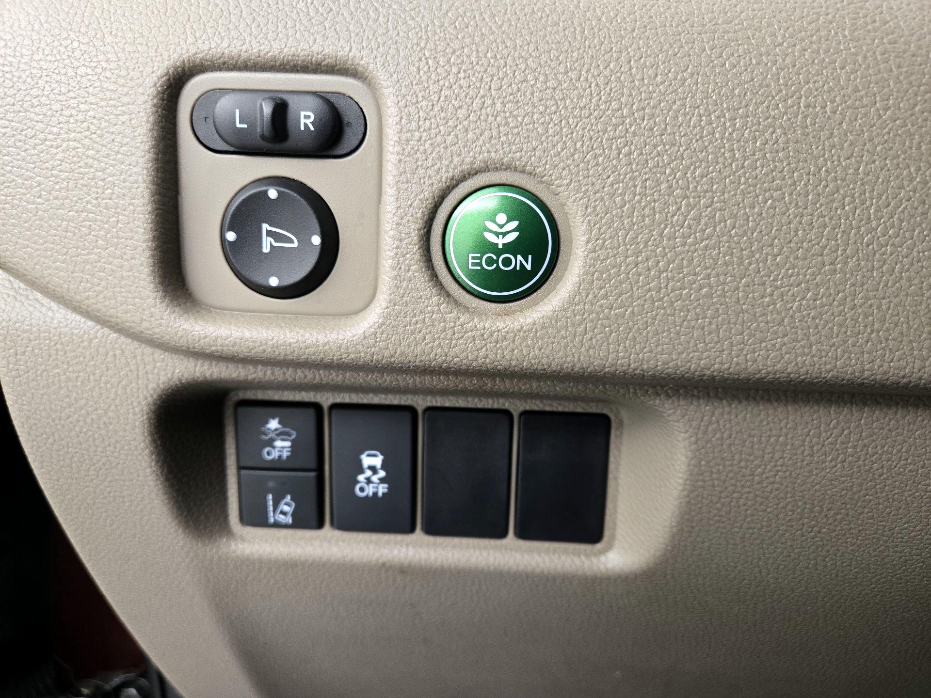 Thumbnail: 2022 Honda Pilot - 13