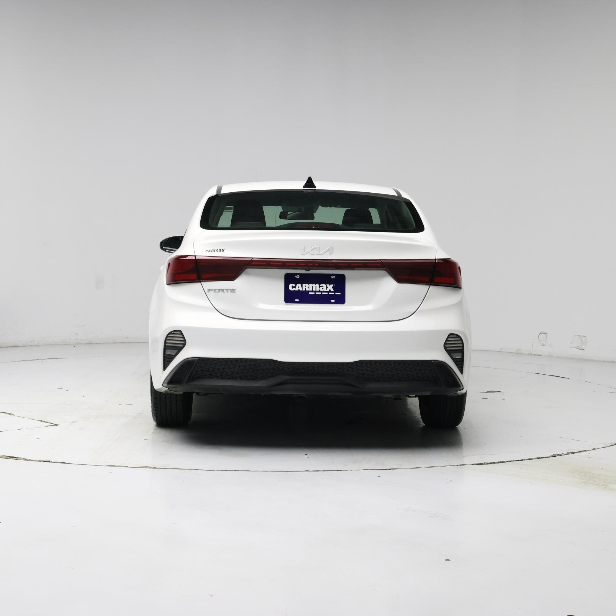 Thumbnail: 2022 Kia Forte - 6