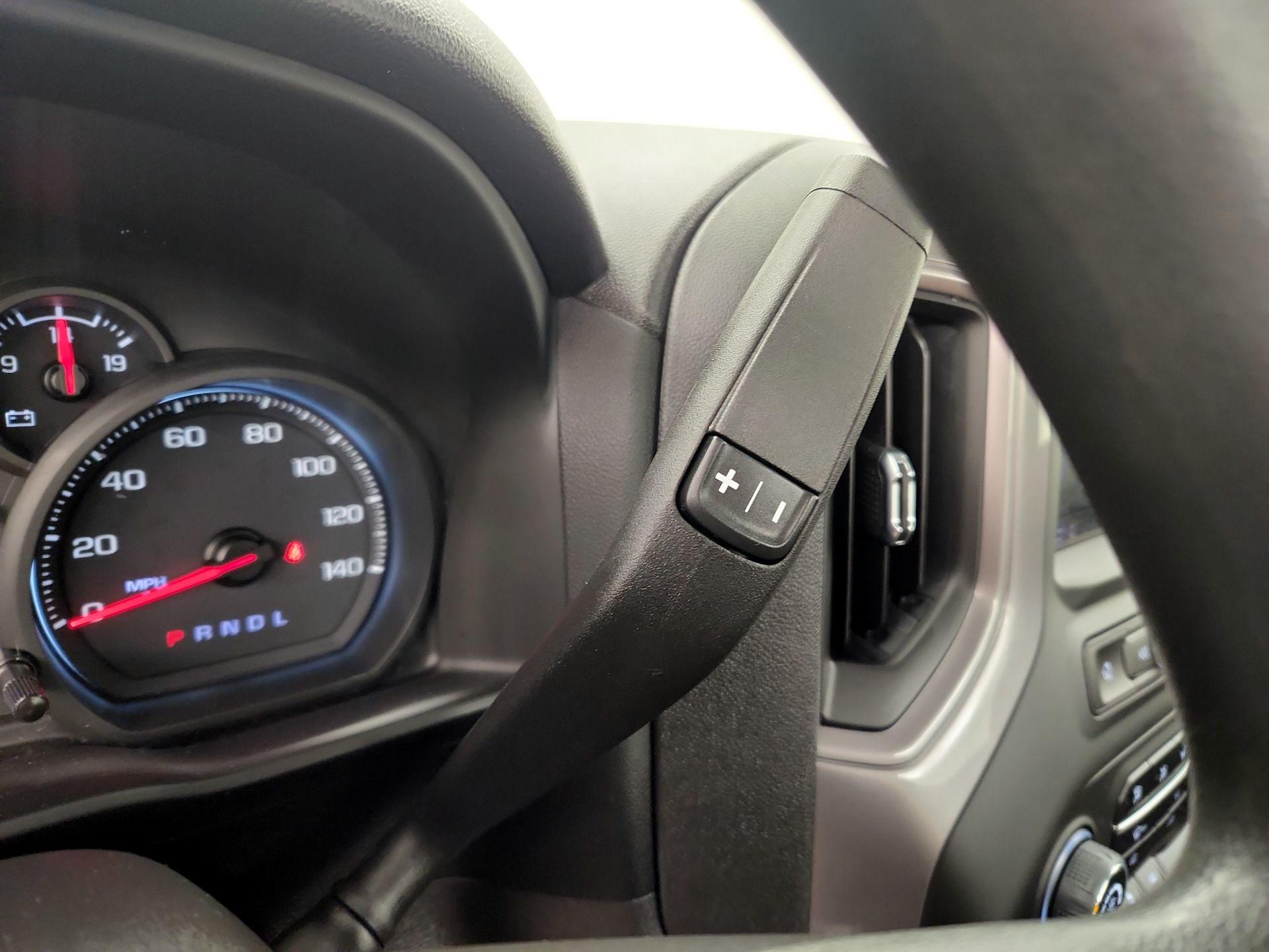 Thumbnail: 2023 Chevrolet Silverado 1500 - 17