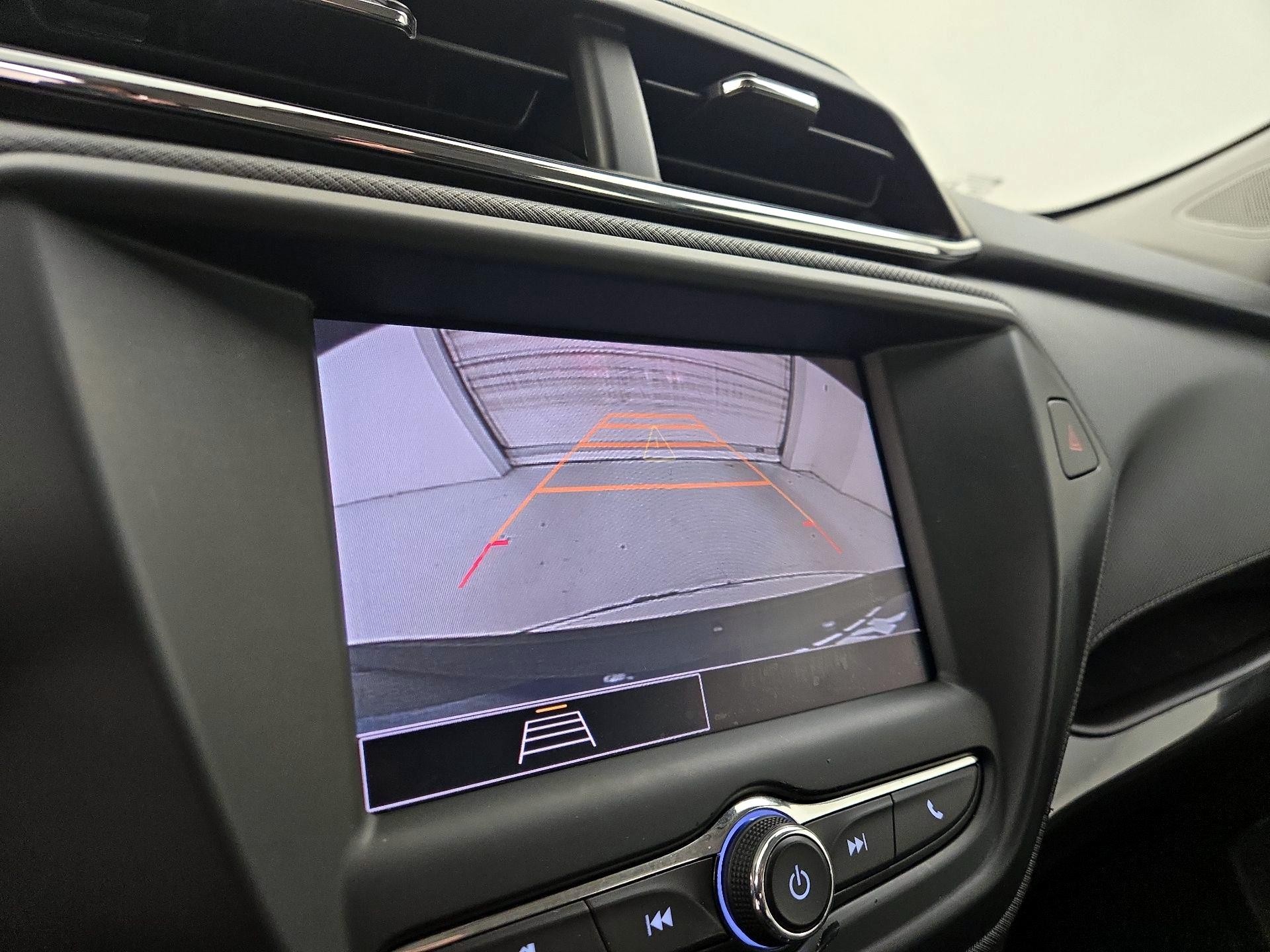 Thumbnail: 2023 Chevrolet TrailBlazer - 14