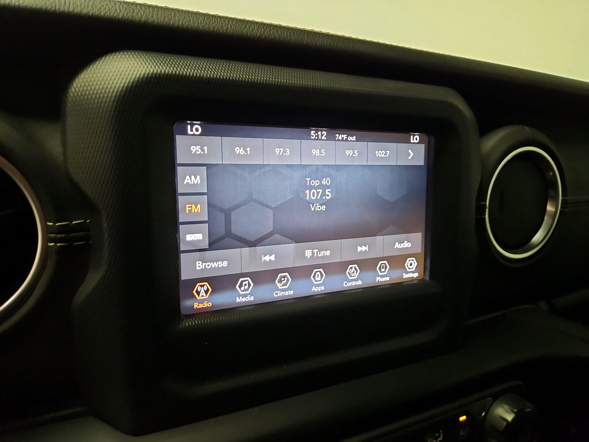 Thumbnail: 2021 Jeep Wrangler - 15