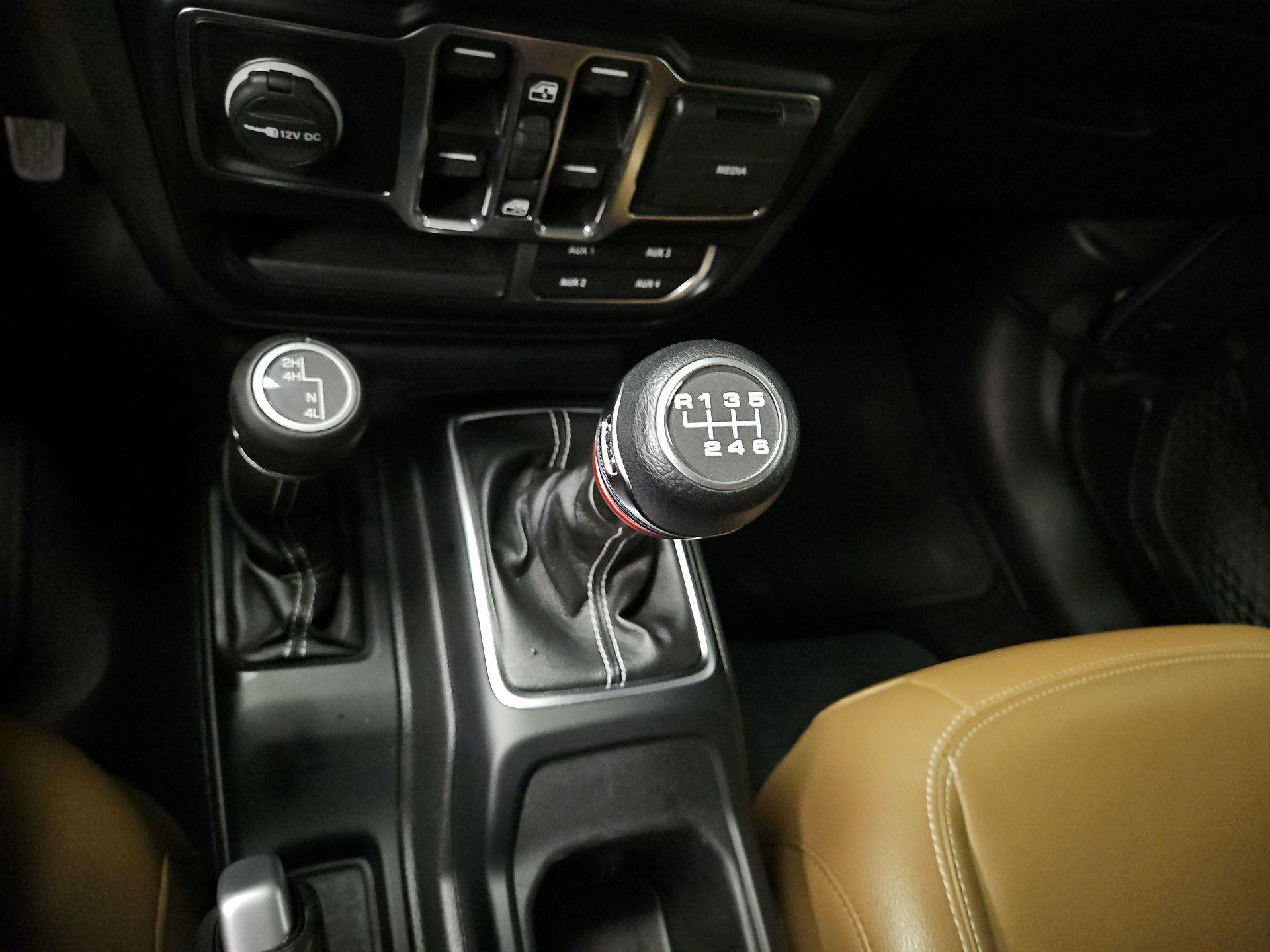 Thumbnail: 2021 Jeep Wrangler - 17