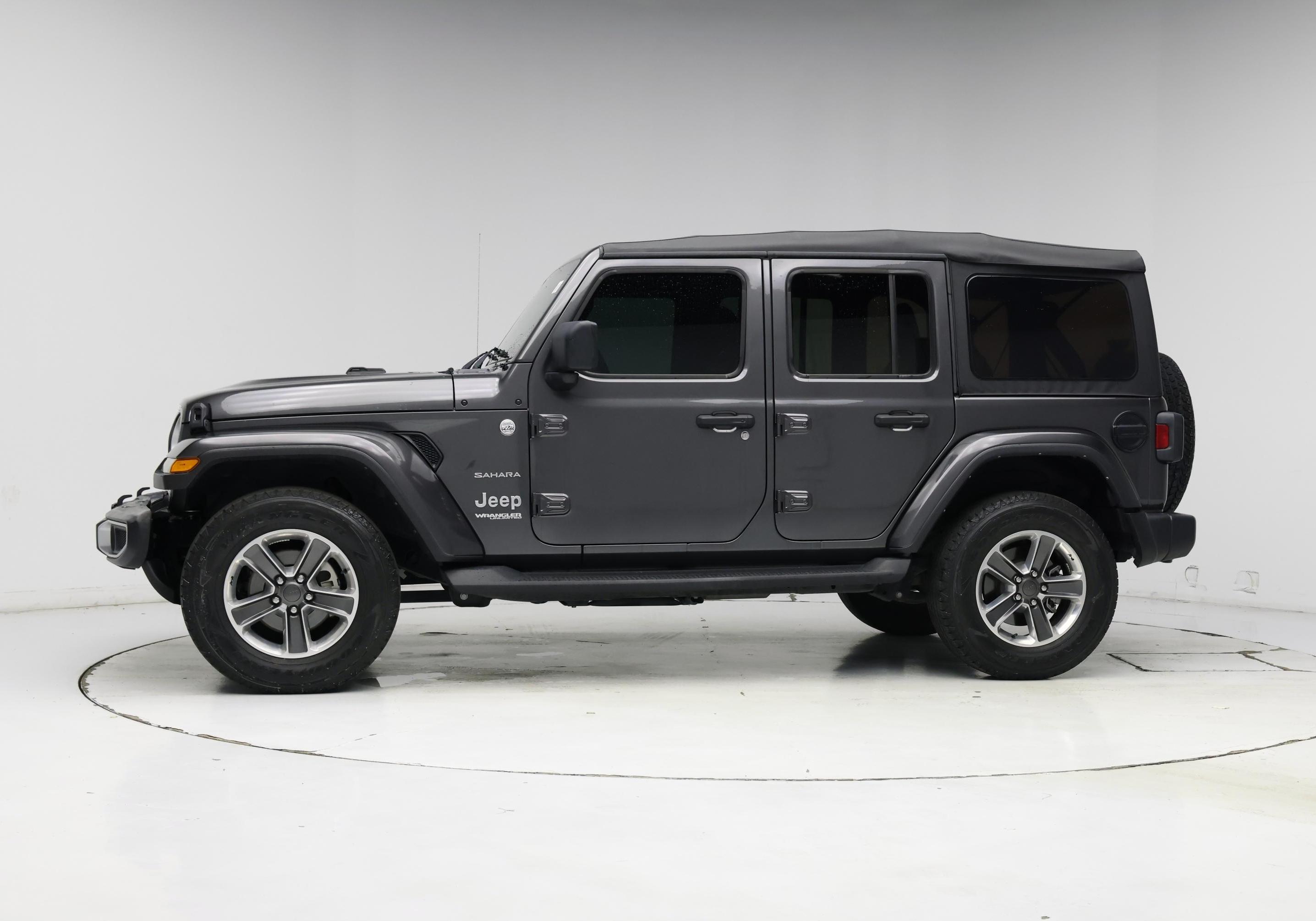 Thumbnail: 2021 Jeep Wrangler - 3