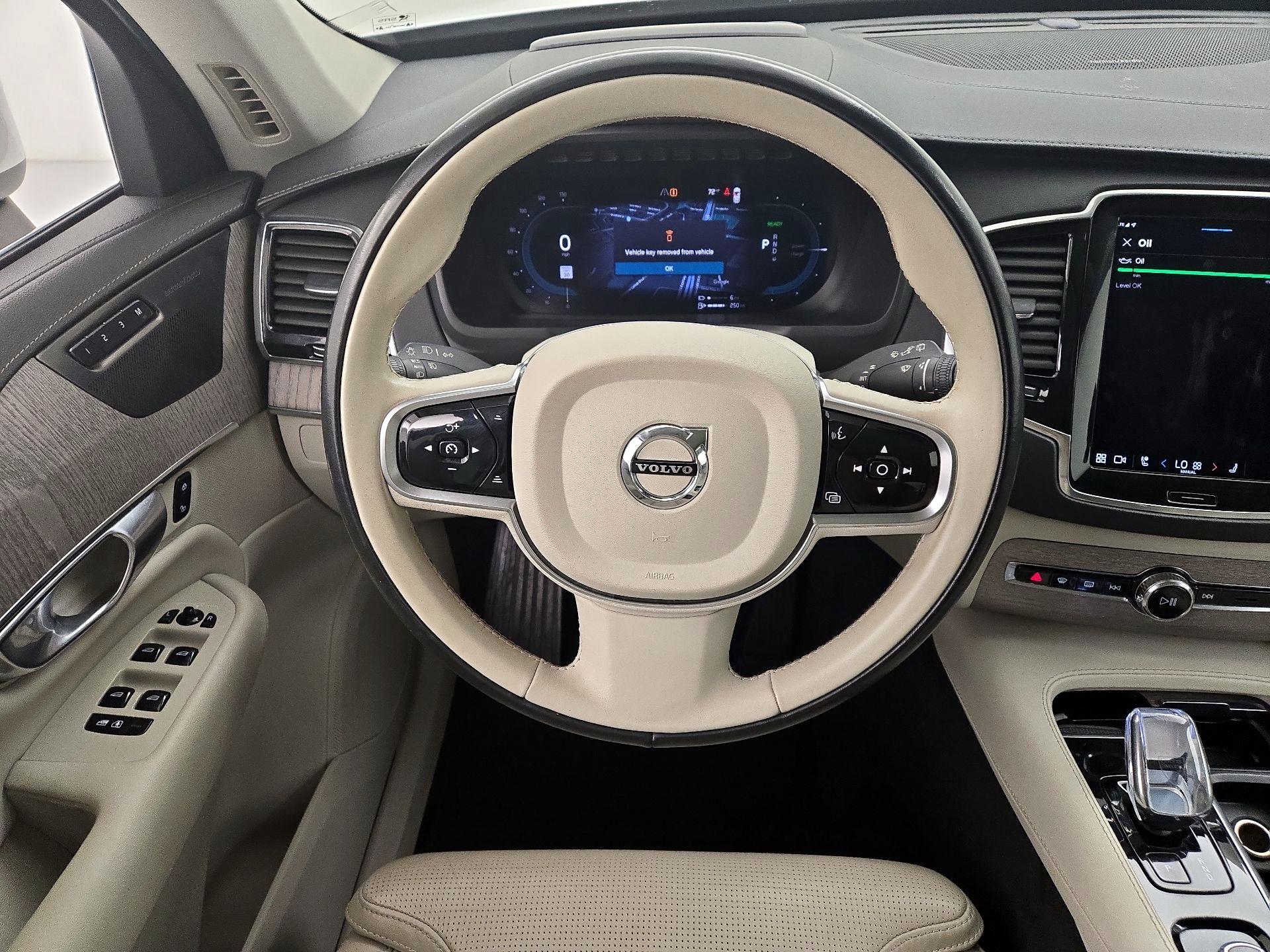 Thumbnail: 2023 Volvo XC90 - 10