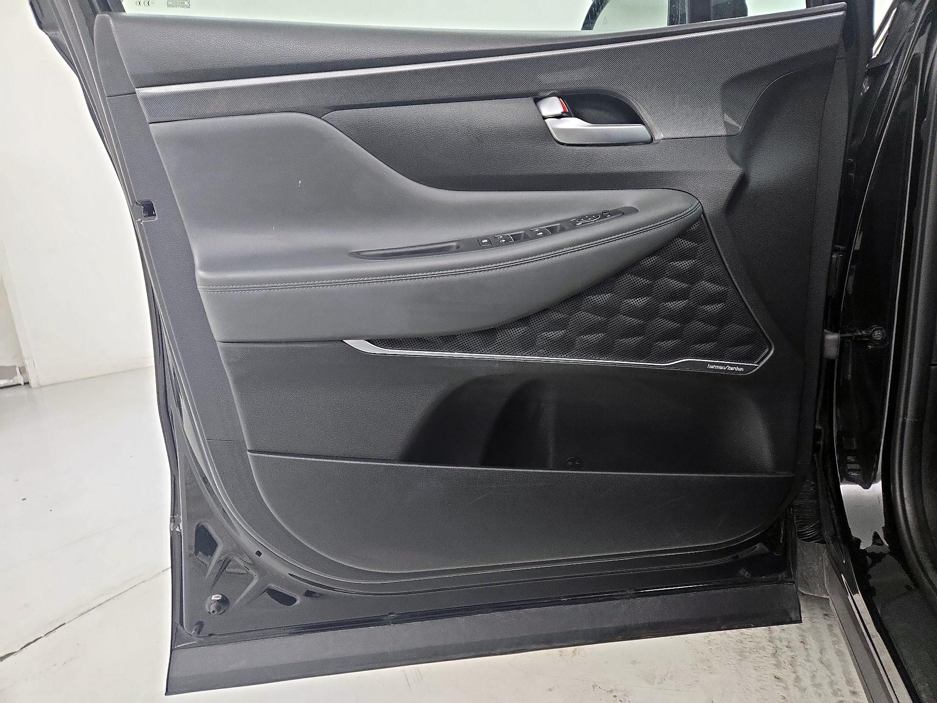 Thumbnail: 2023 Hyundai Santa Fe - 12