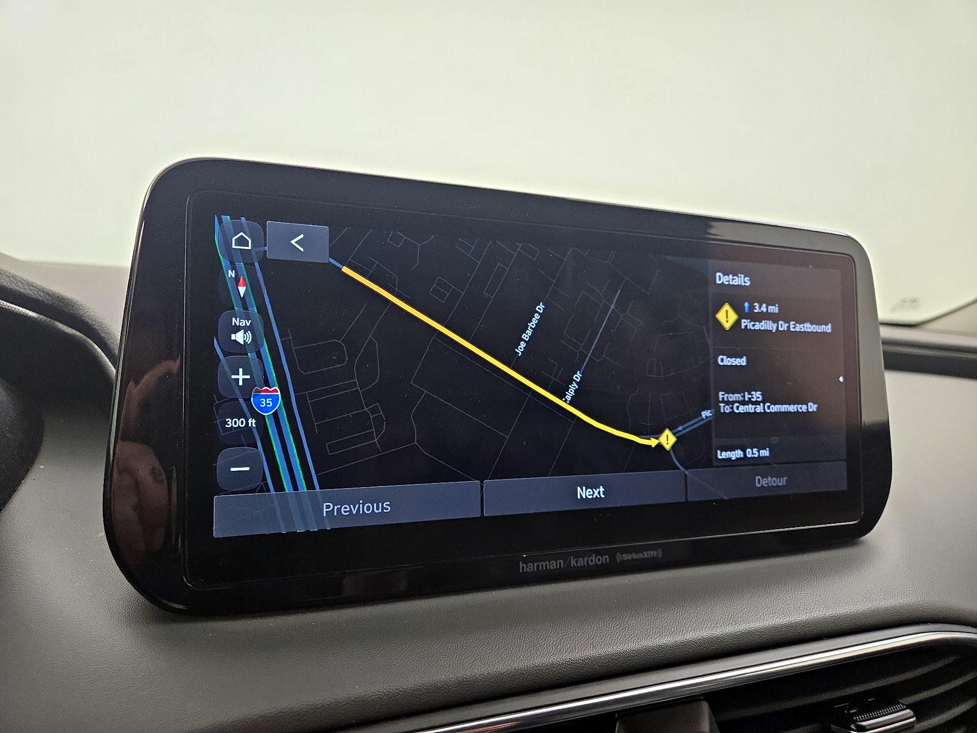 Thumbnail: 2023 Hyundai Santa Fe - 14