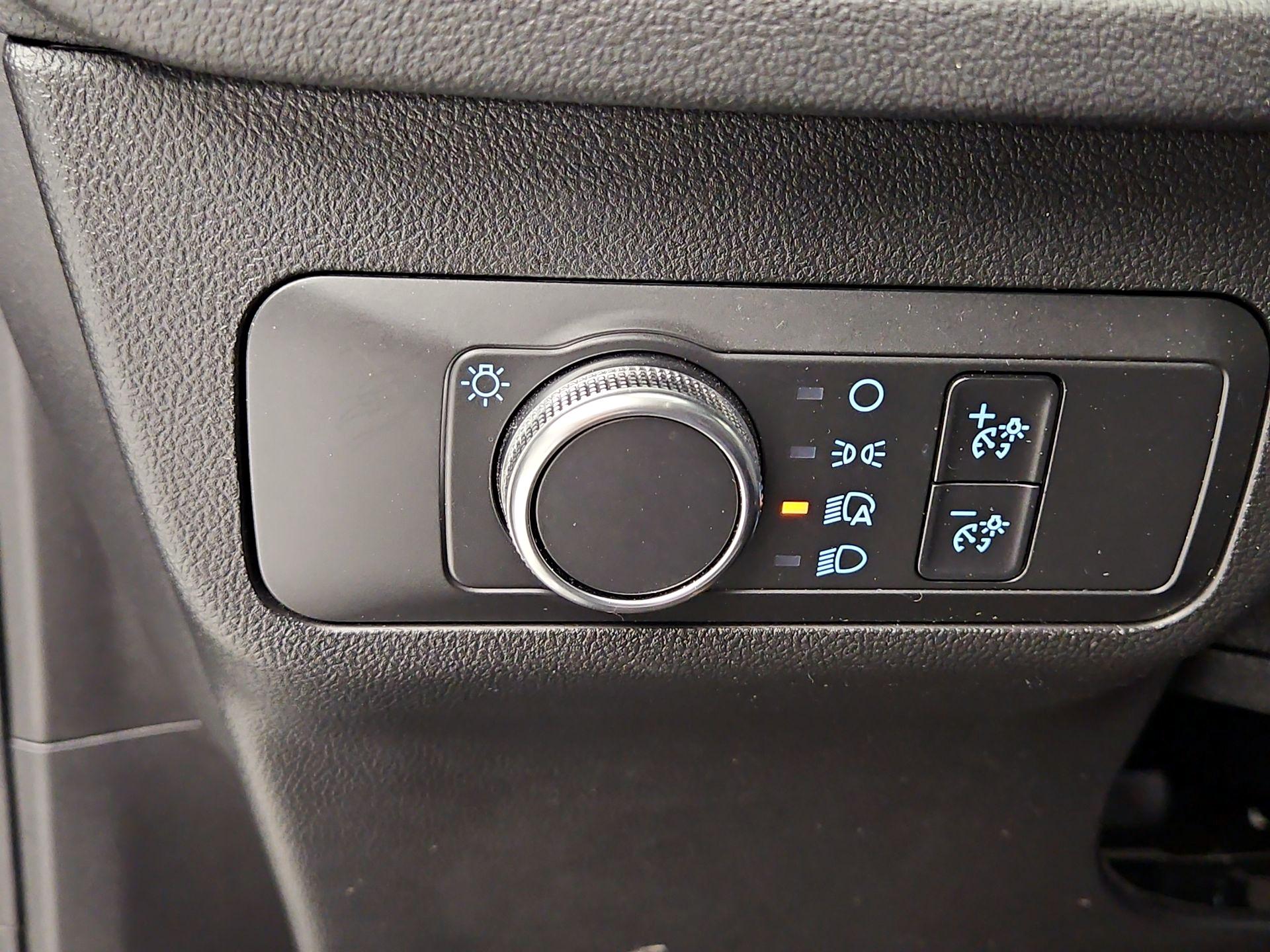 Thumbnail: 2020 Ford Escape - 13