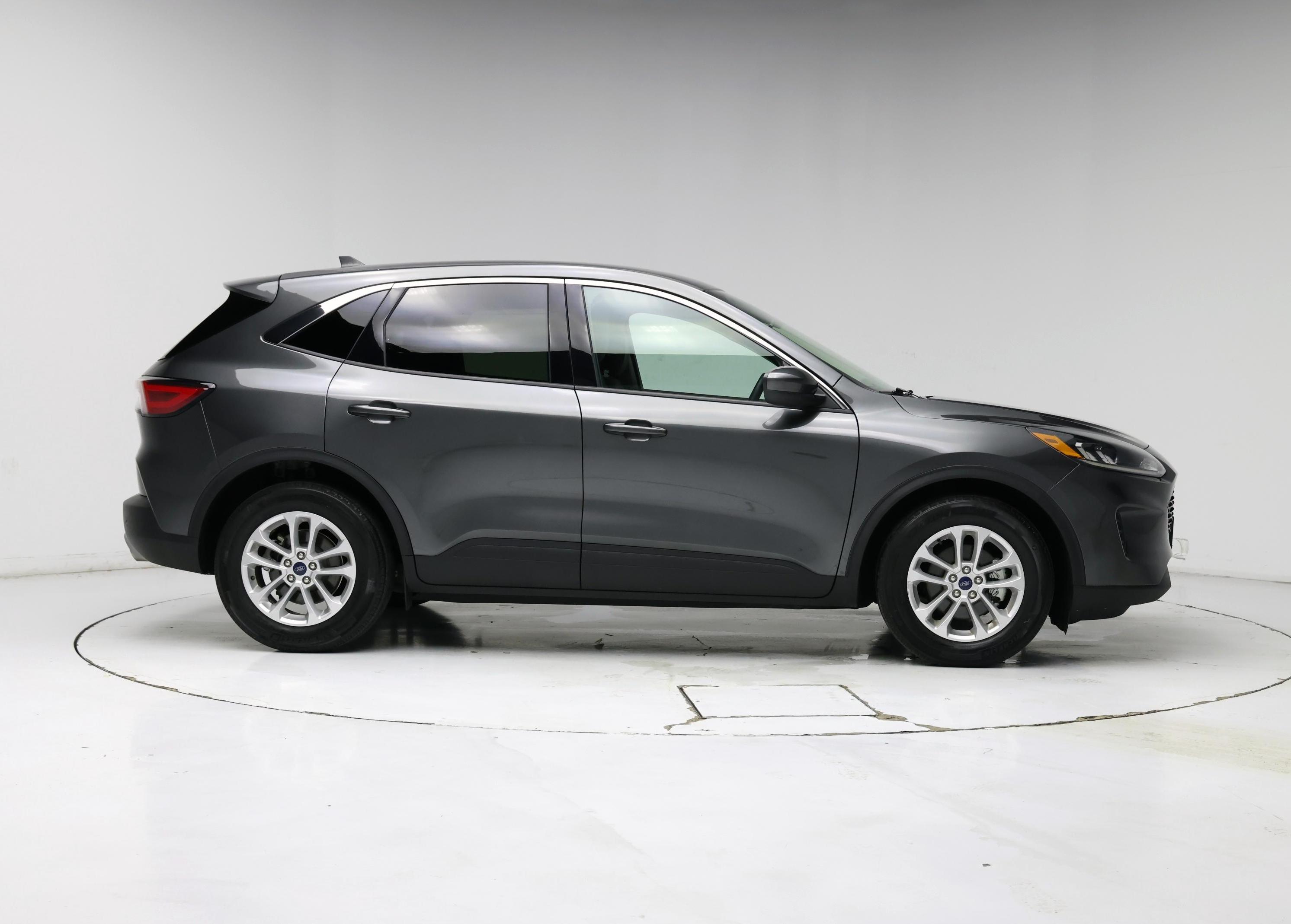 Thumbnail: 2020 Ford Escape - 7