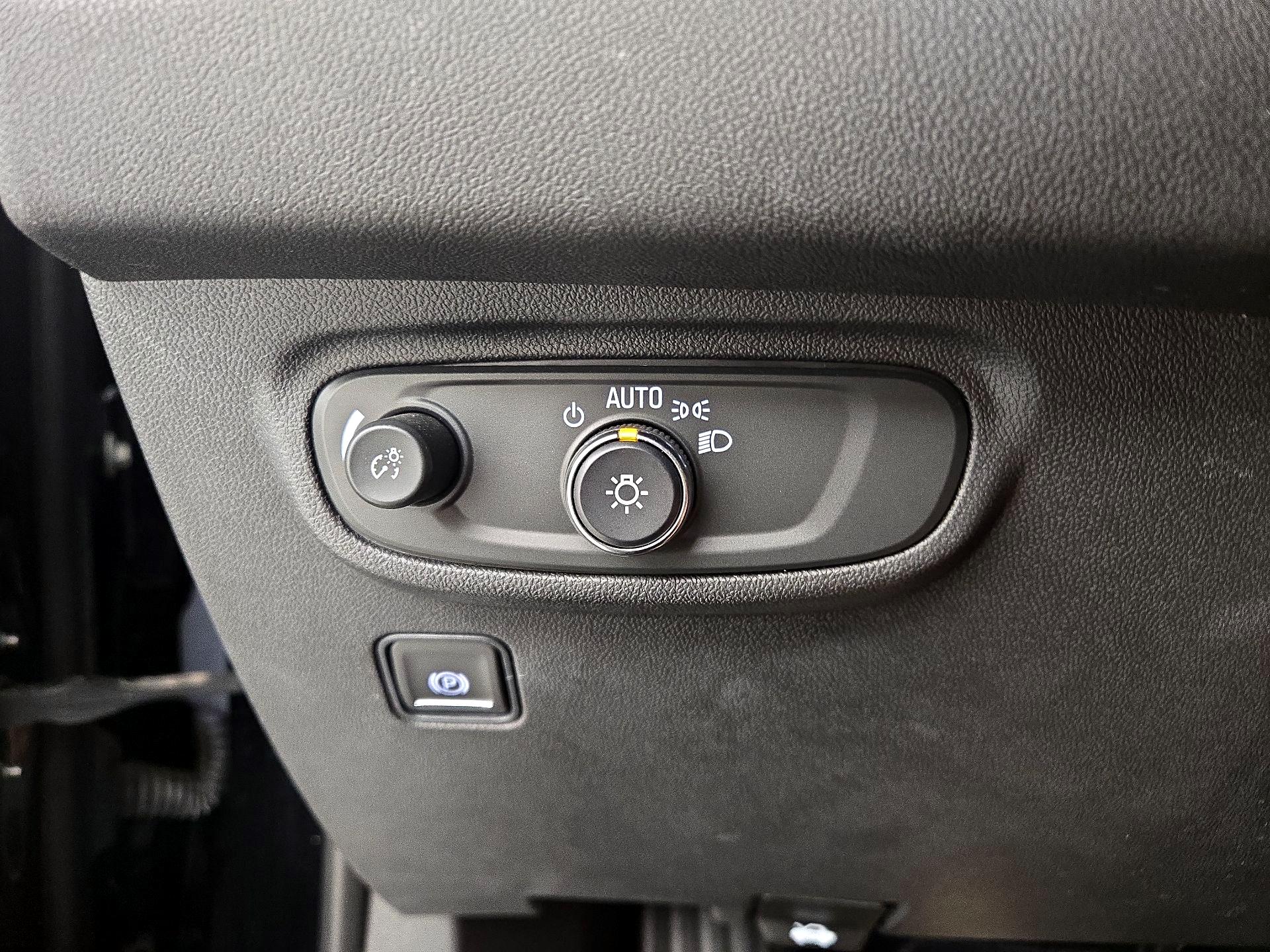 Thumbnail: 2022 GMC Terrain - 13