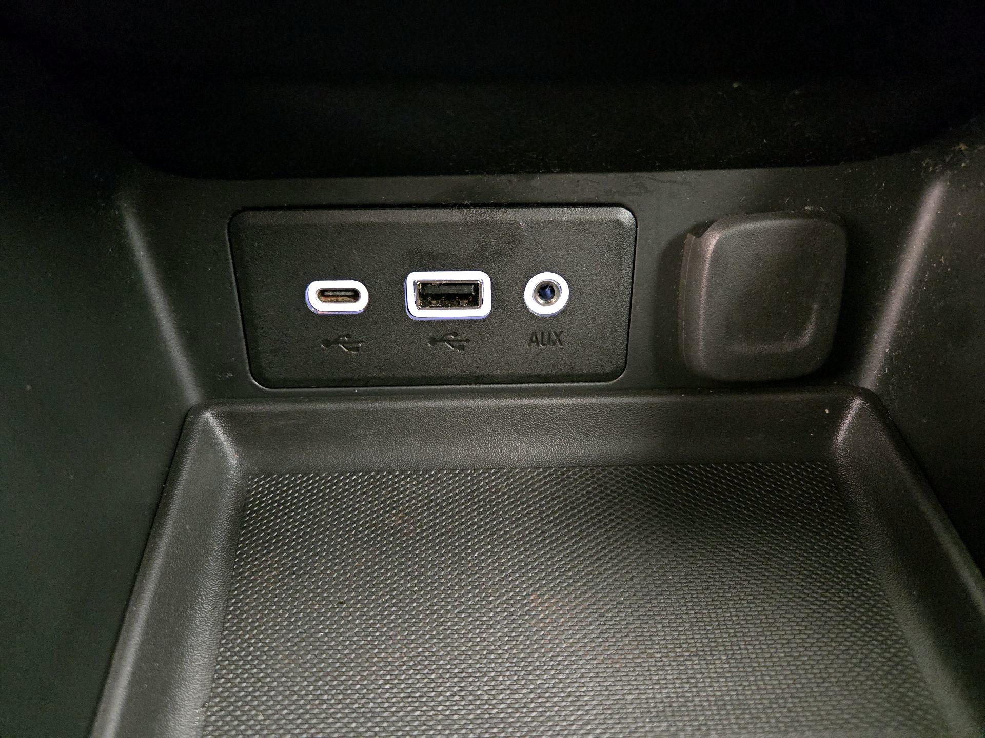 Thumbnail: 2022 GMC Terrain - 18