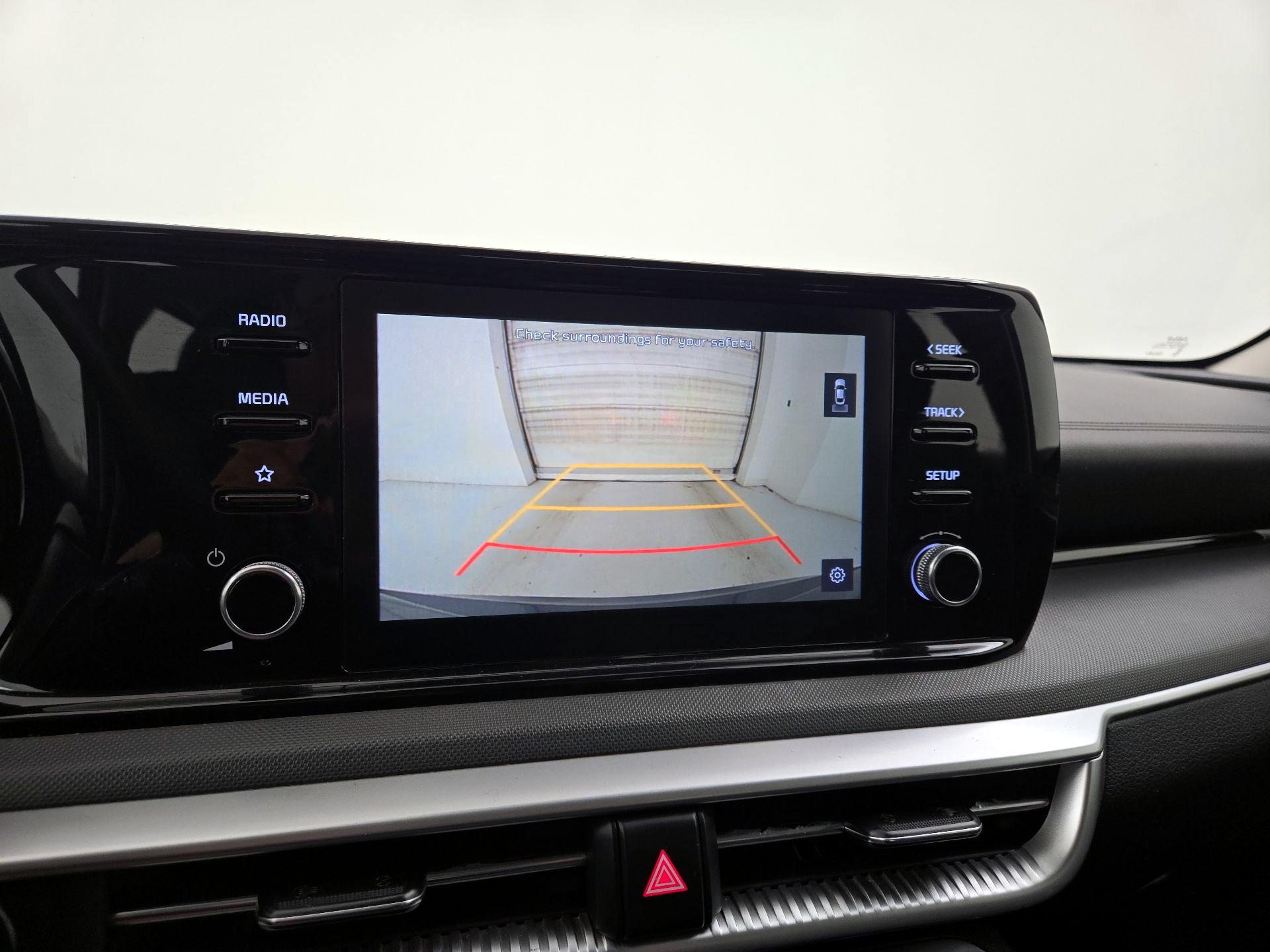 Thumbnail: 2022 Kia K5 - 14