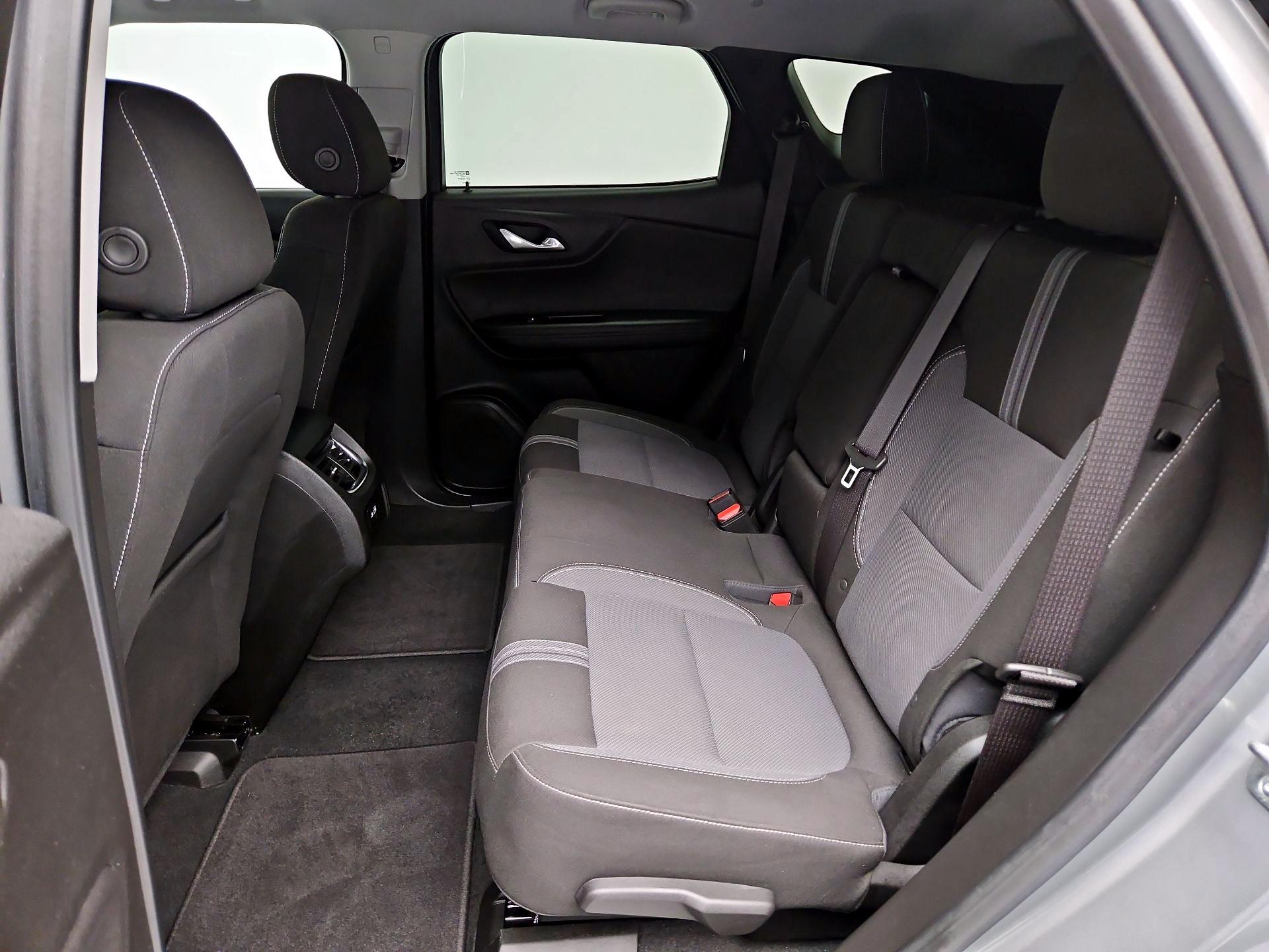 Thumbnail: 2023 Chevrolet Blazer - 19