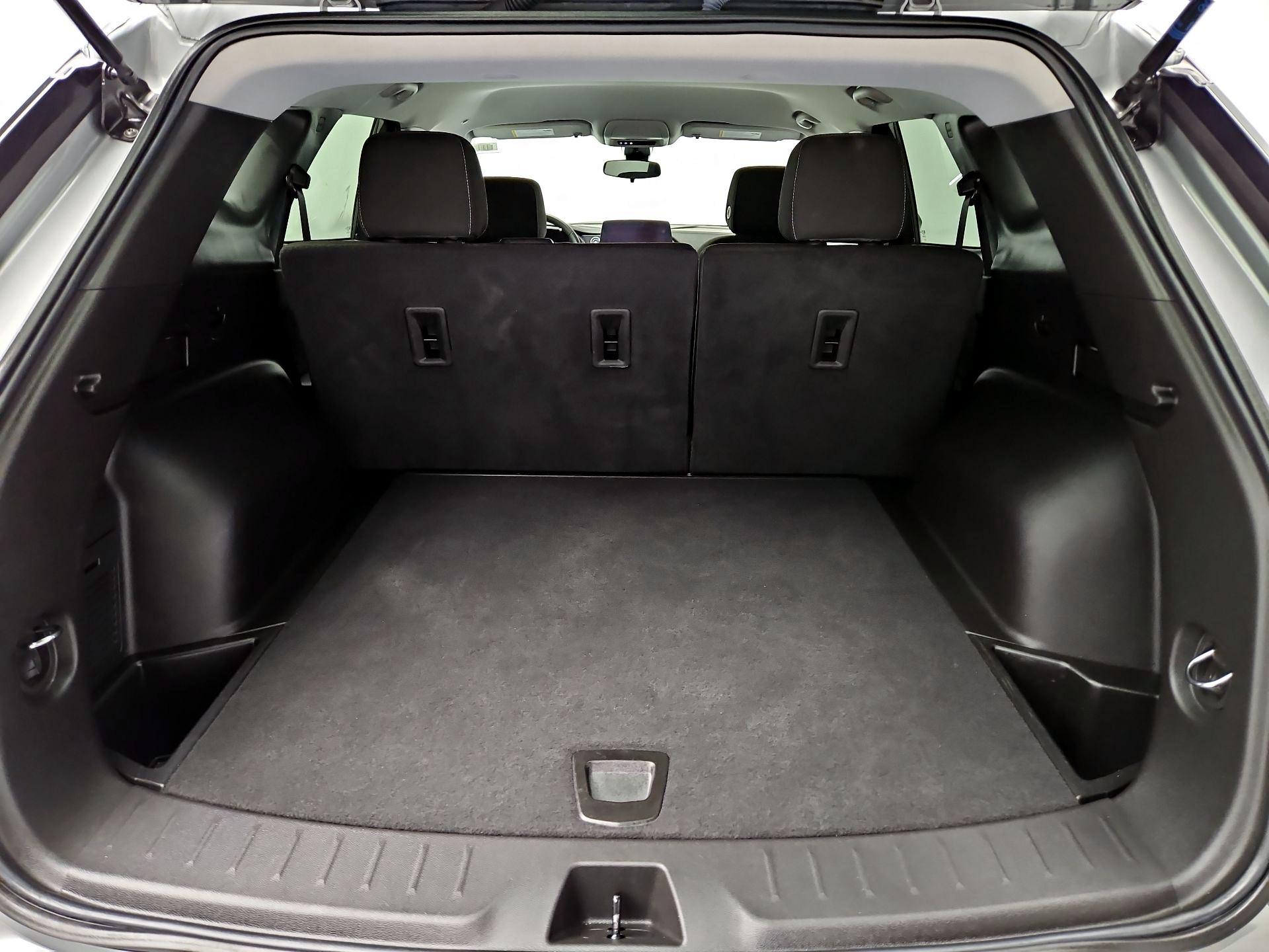 Thumbnail: 2023 Chevrolet Blazer - 20